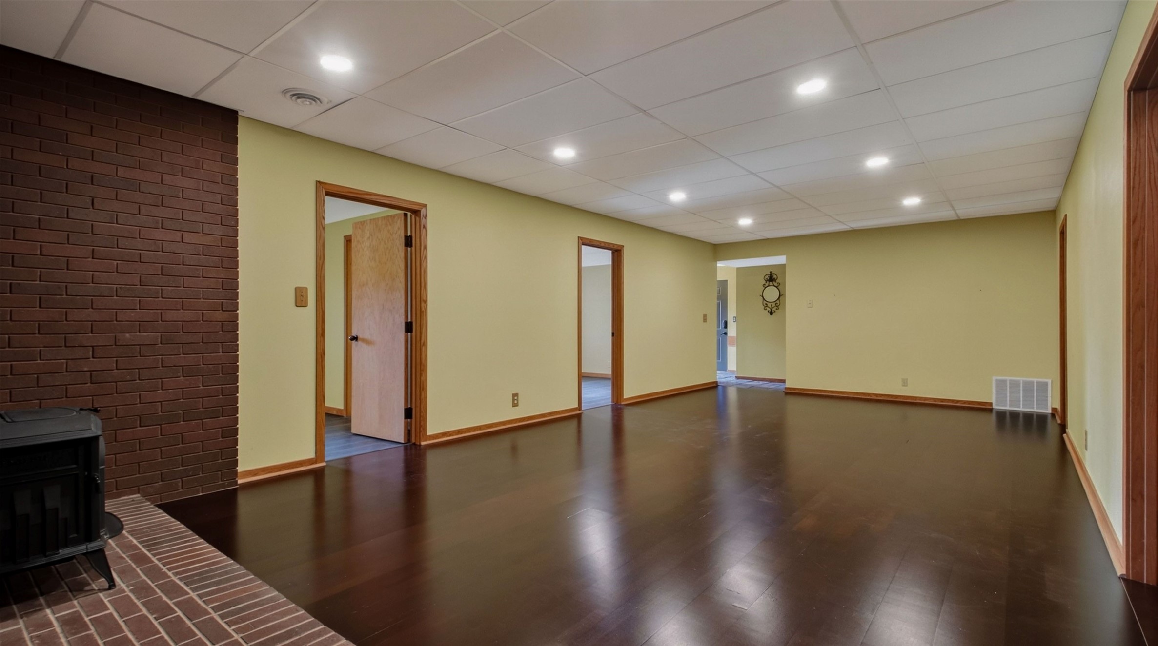 445 E Woodridge Drive Property Photo 32