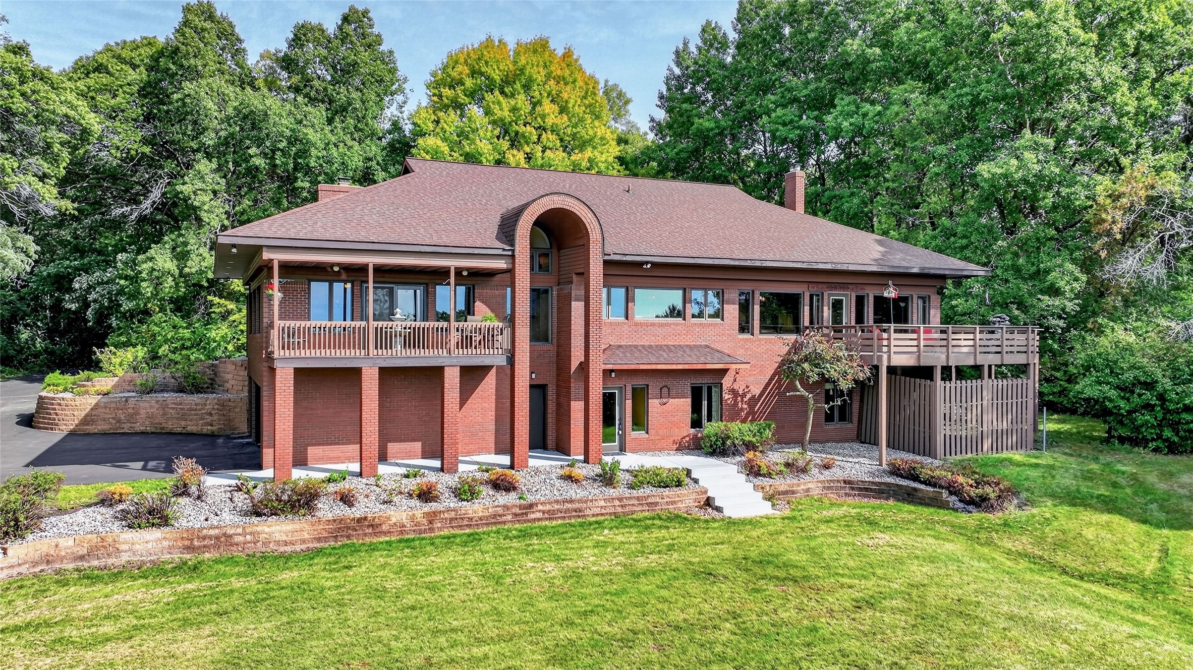 445 E Woodridge Drive Property Photo 44
