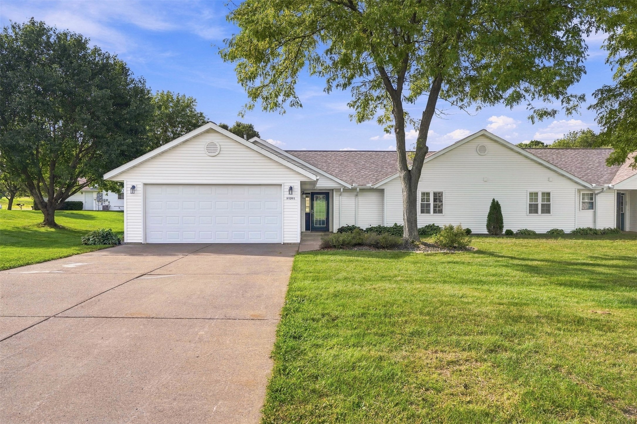 51261 Oak Ridge Road Property Photo 1