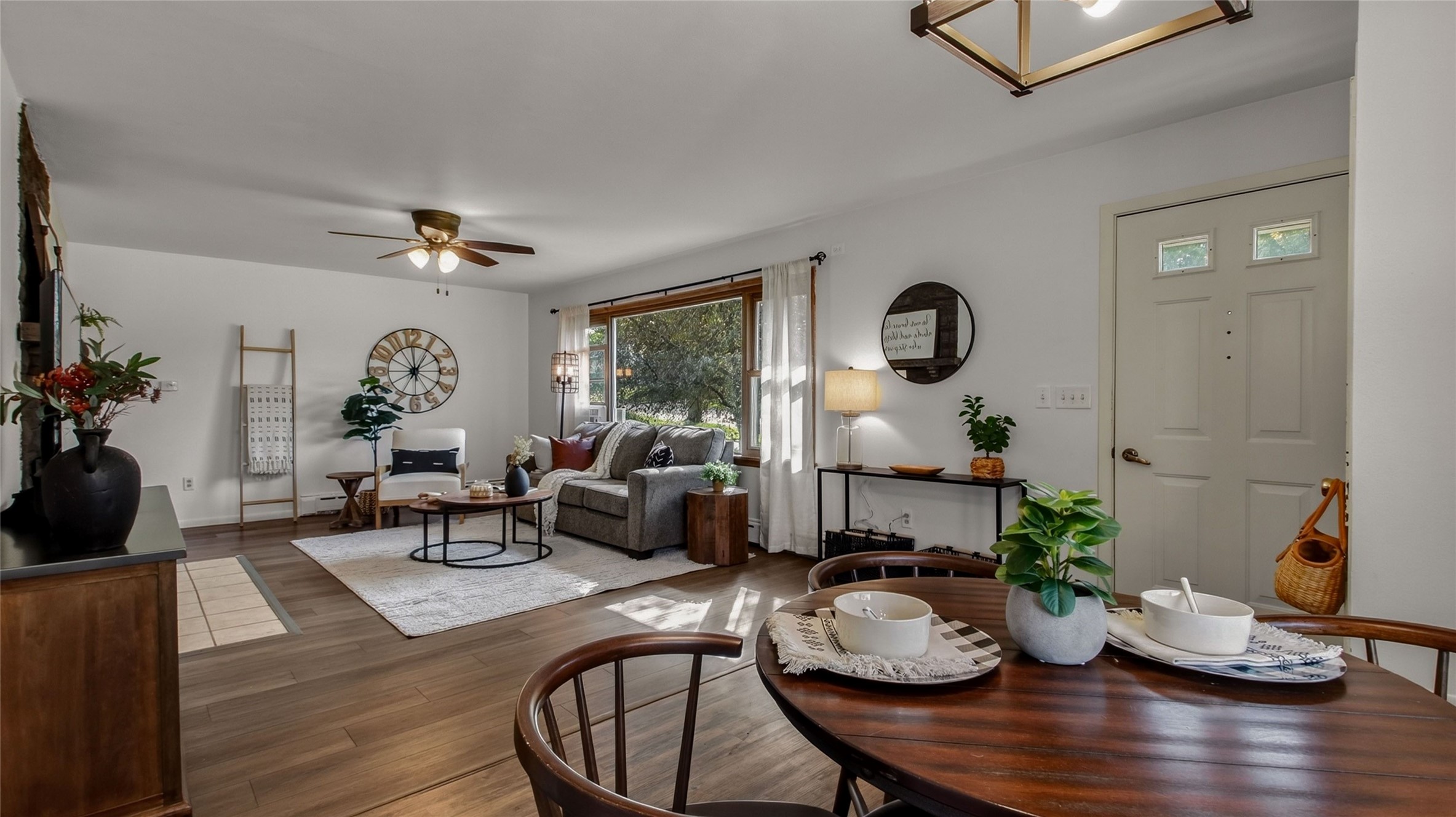 2137 14th Street Property Photo 5