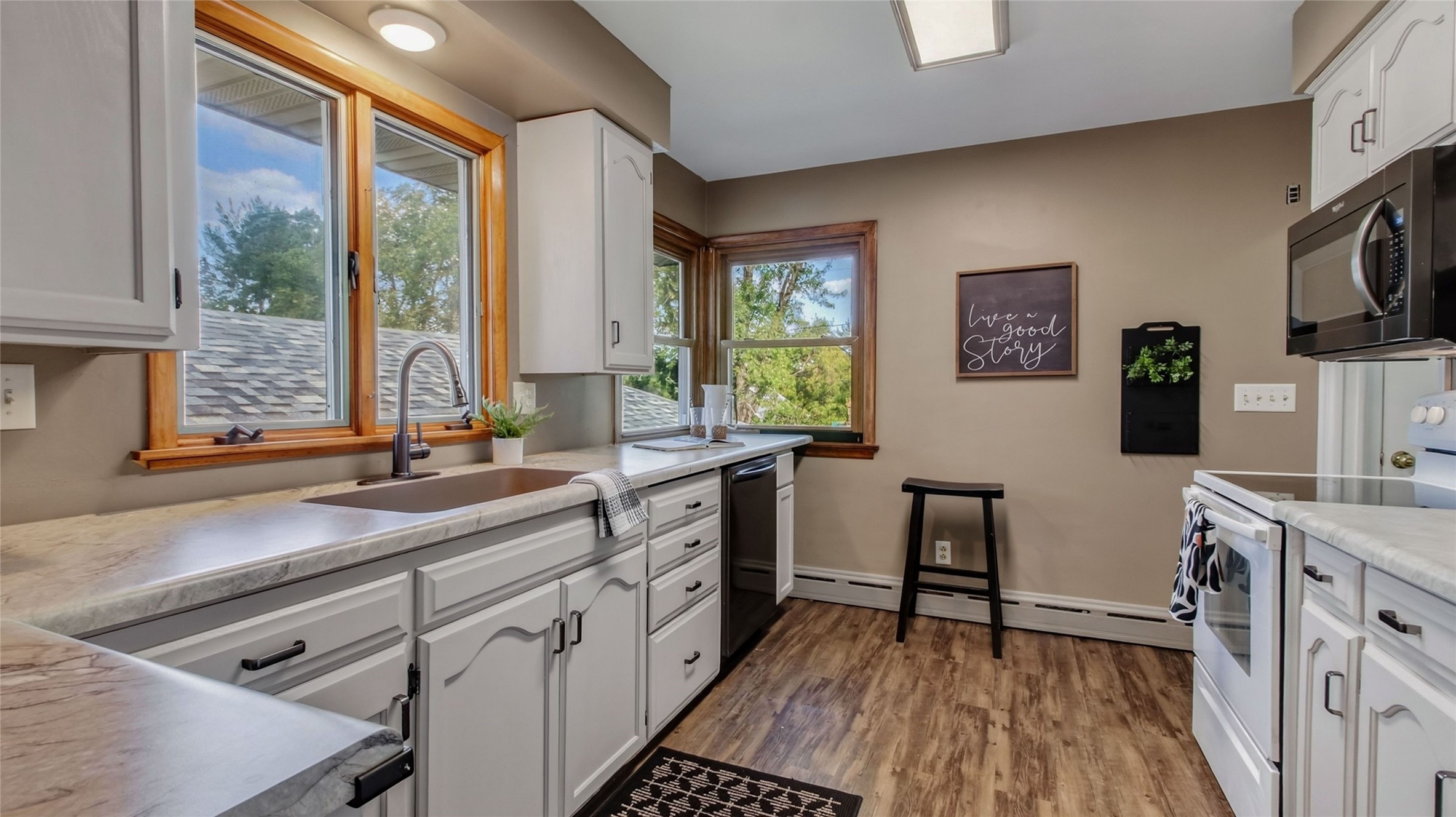 2137 14th Street Property Photo 6