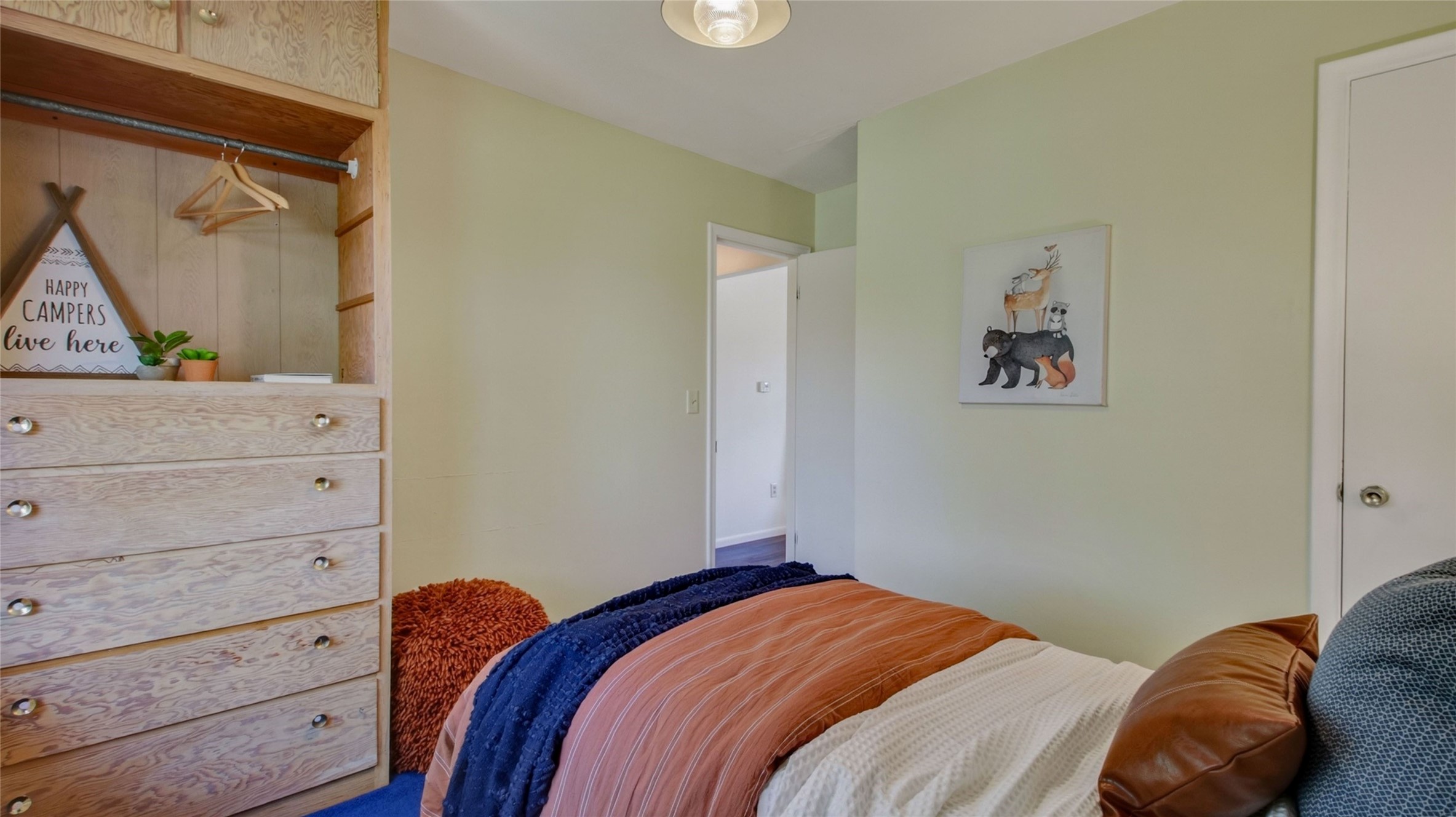 2137 14th Street Property Photo 10
