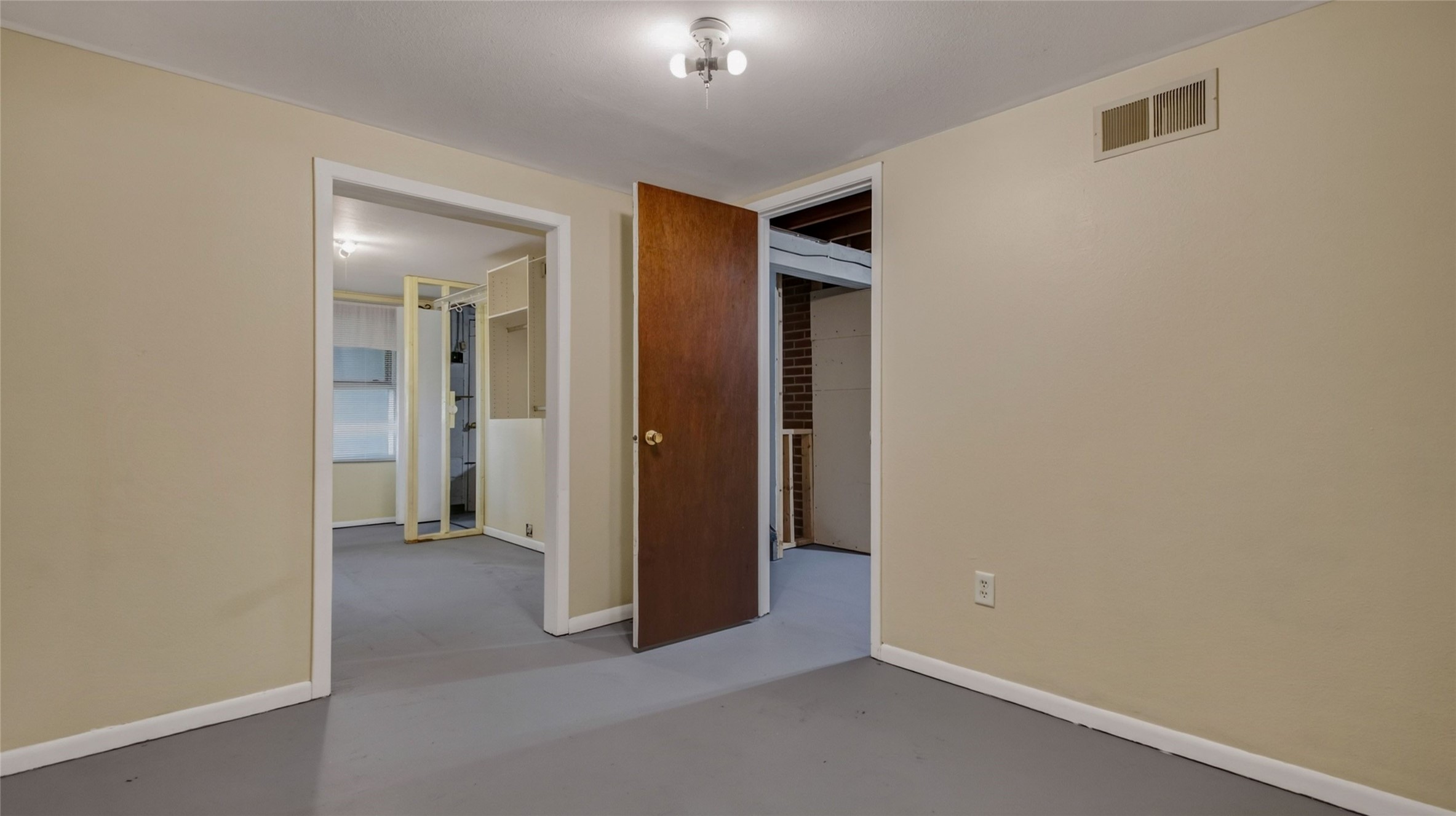 2137 14th Street Property Photo 18