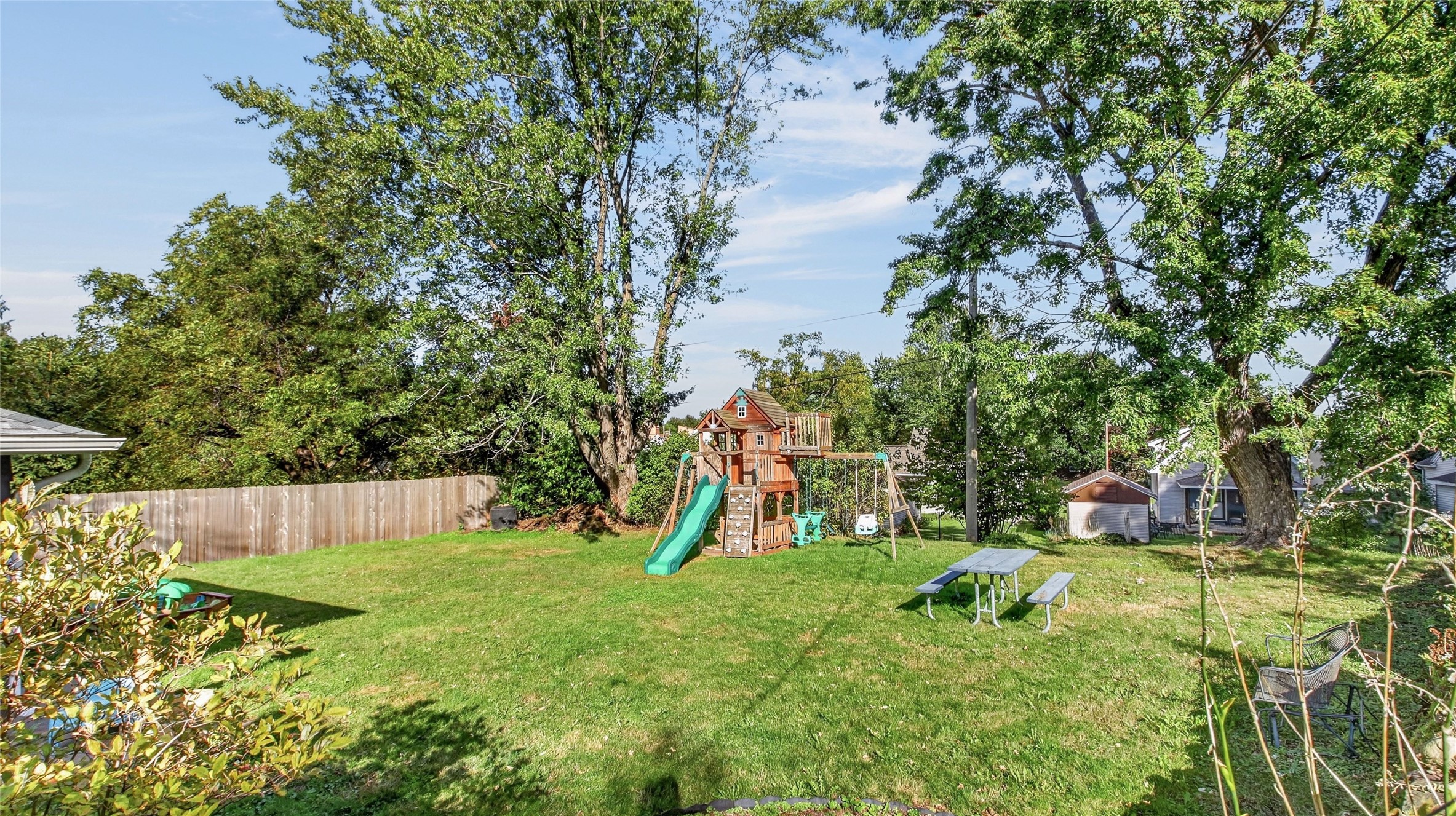 2137 14th Street Property Photo 25