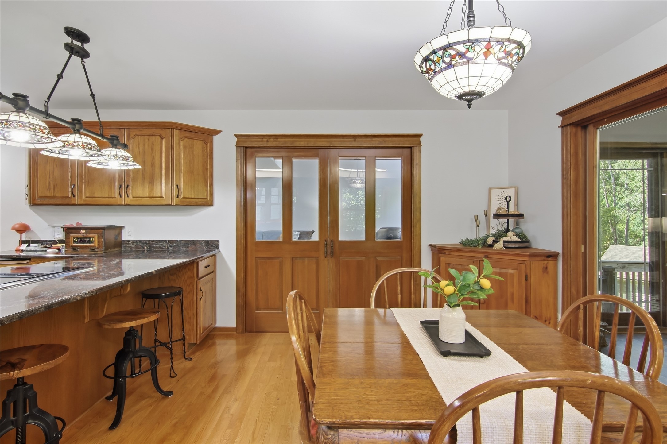 3920 Woodcrest Court Property Photo 10