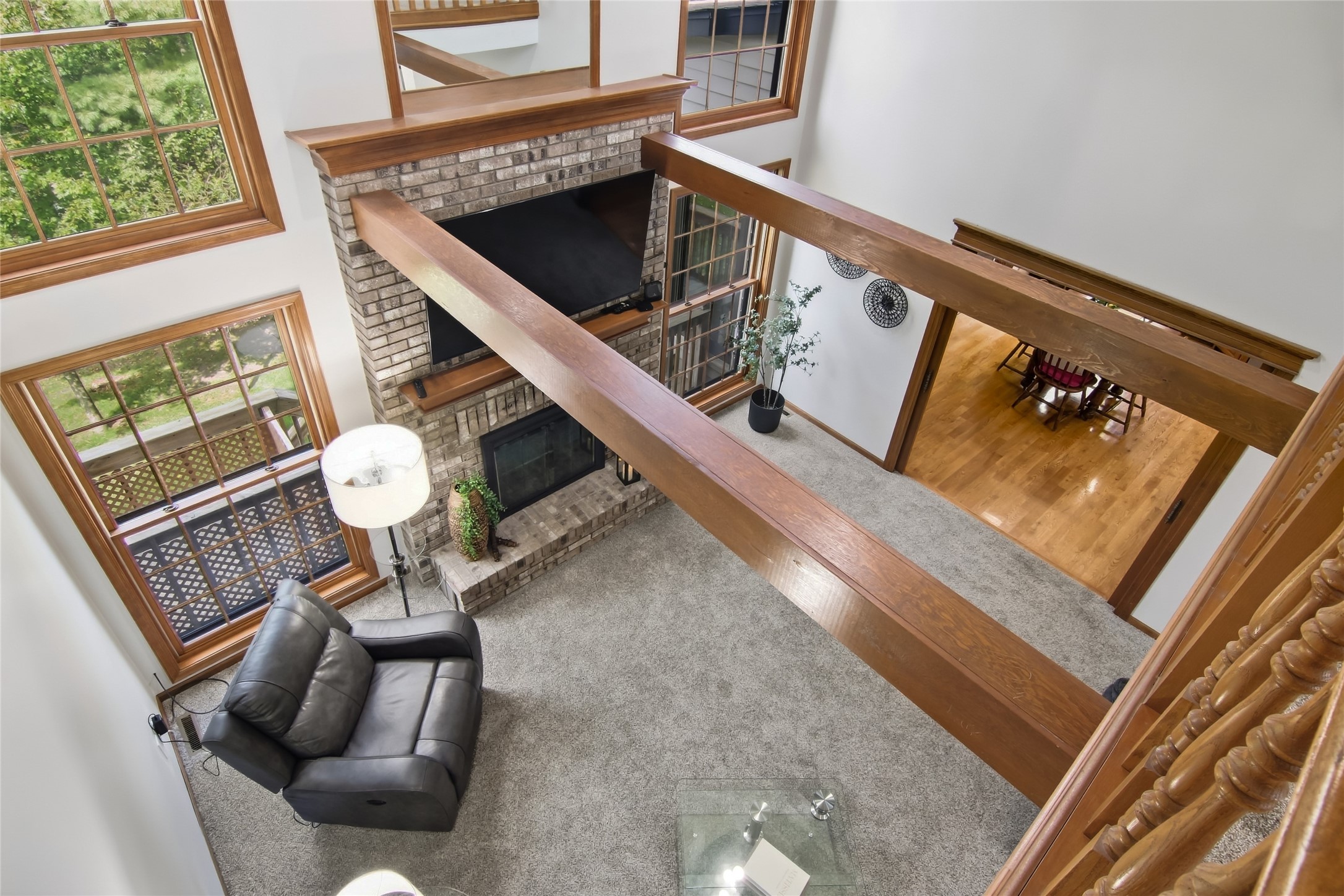 3920 Woodcrest Court Property Photo 14