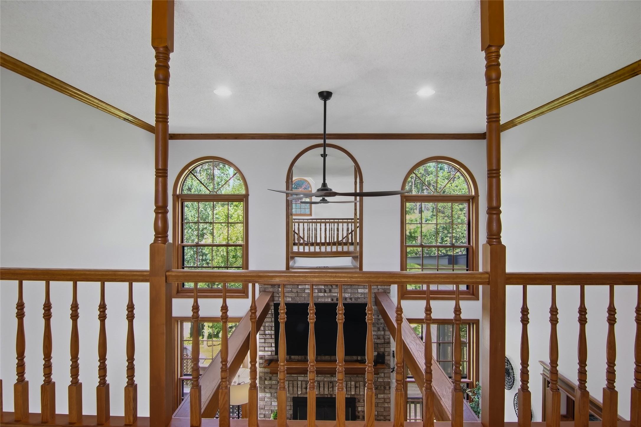 3920 Woodcrest Court Property Photo 24