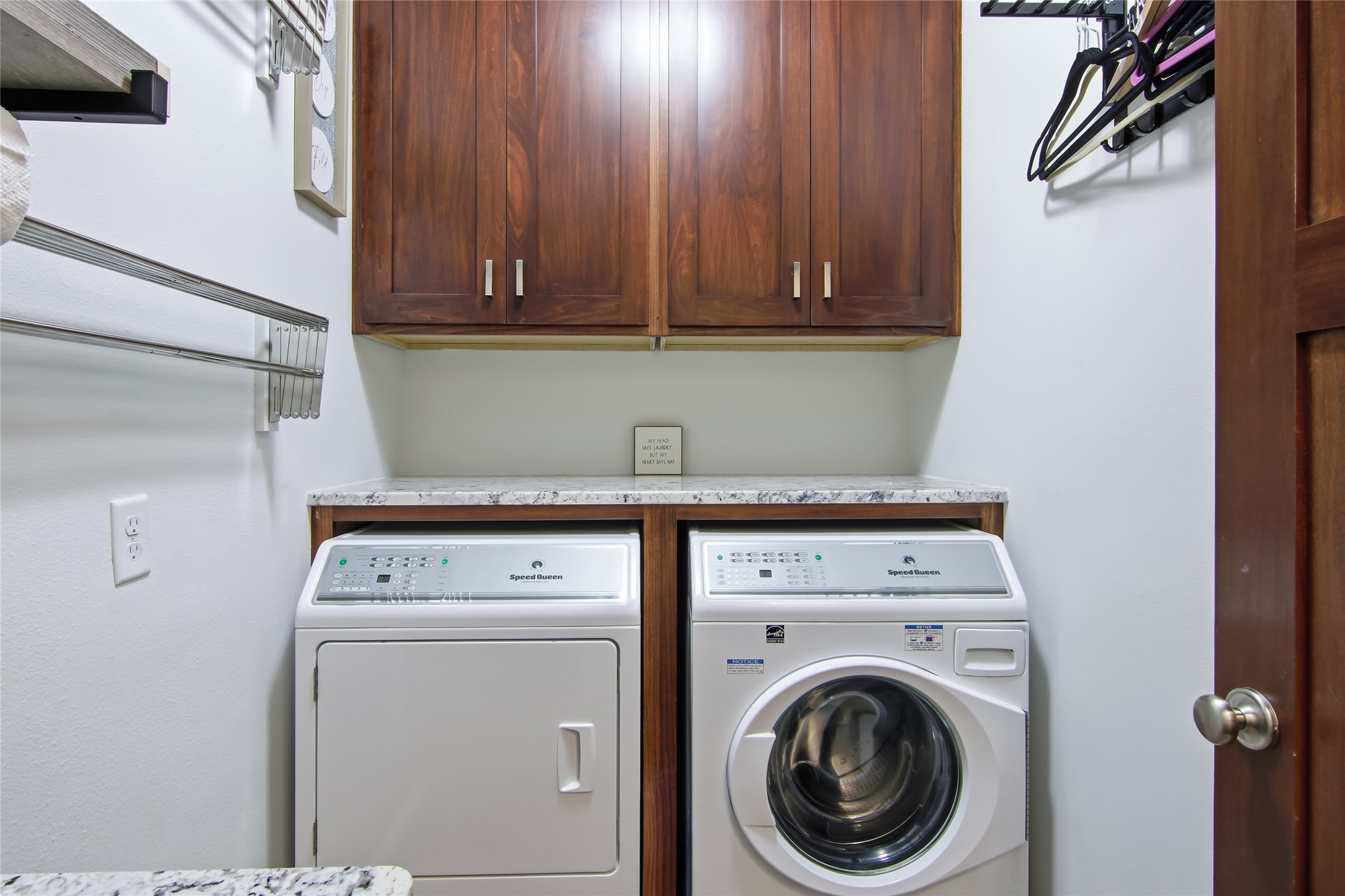 1134 Timber Path Property Photo 44