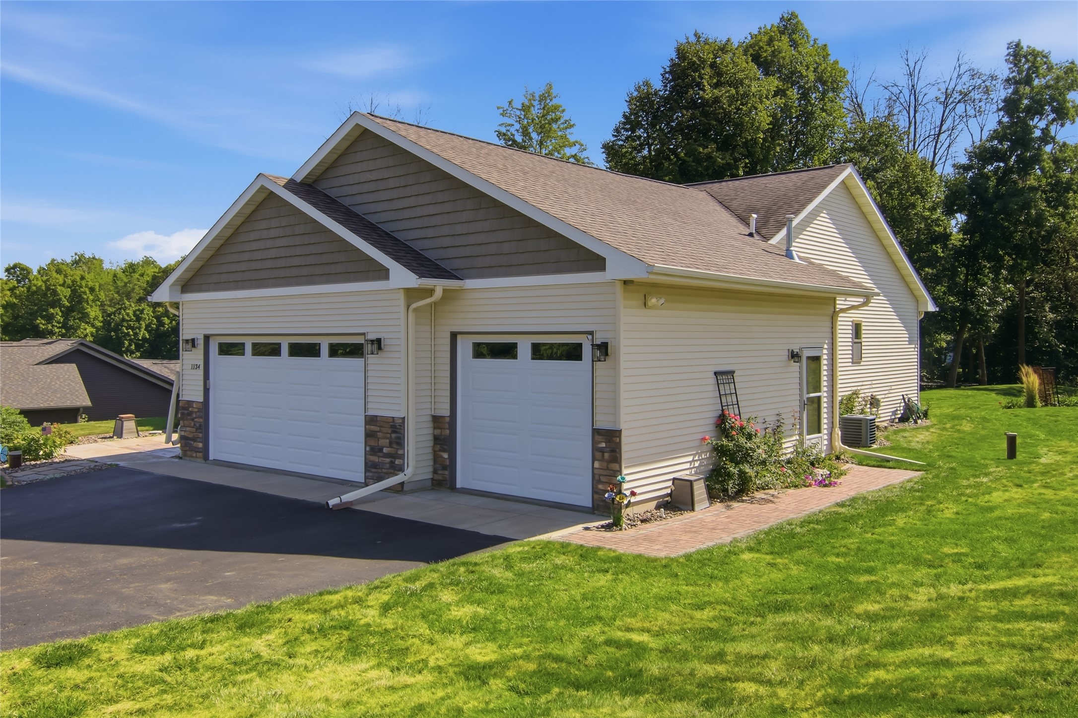 1134 Timber Path Property Photo 47