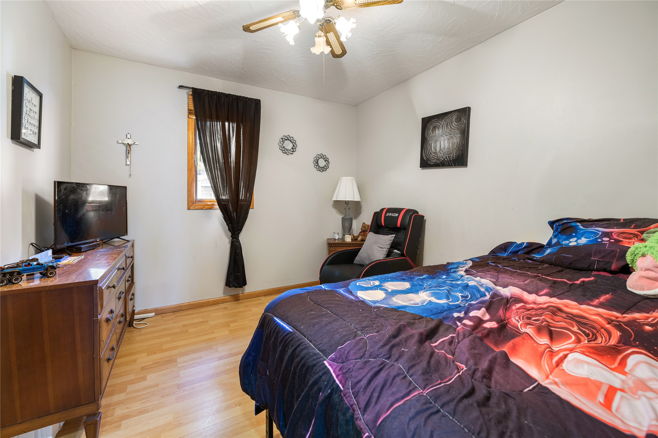 41 W 18th Street Property Photo 14