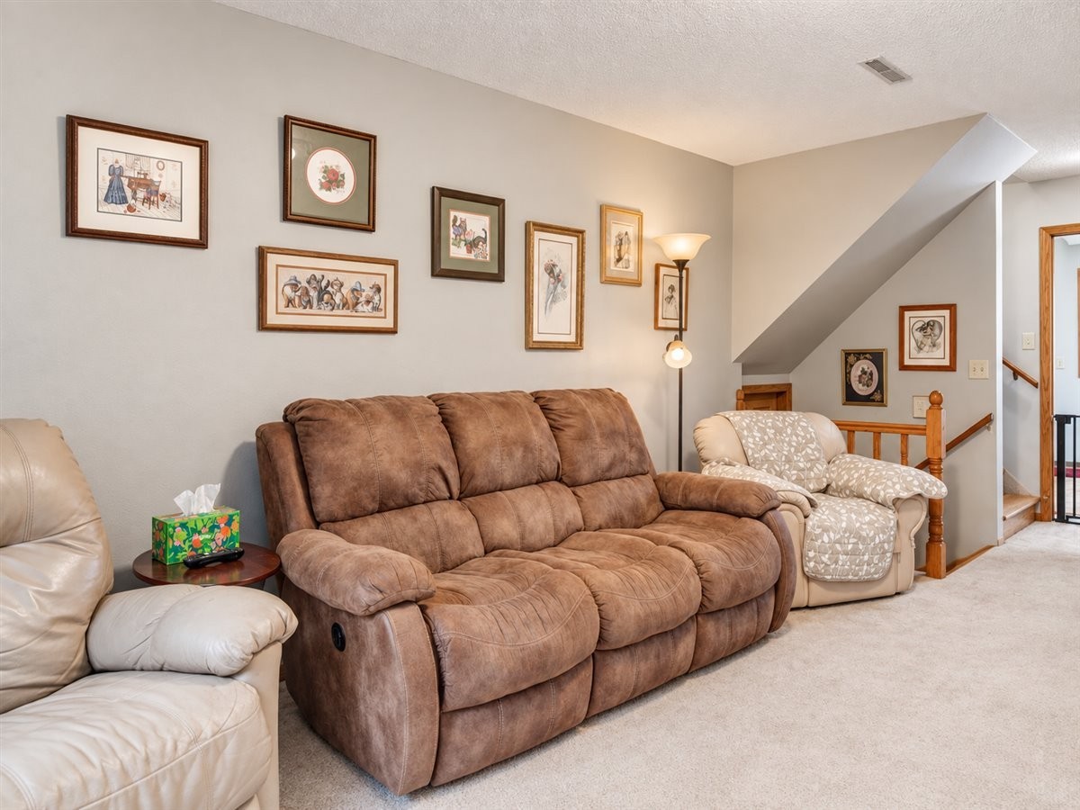 2925 S Plum Tree Circle Property Photo 25