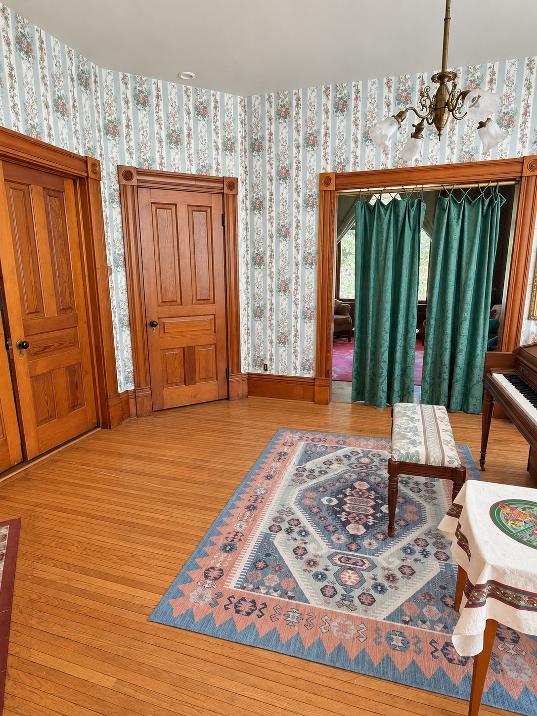 1545 2nd Avenue Property Photo 12