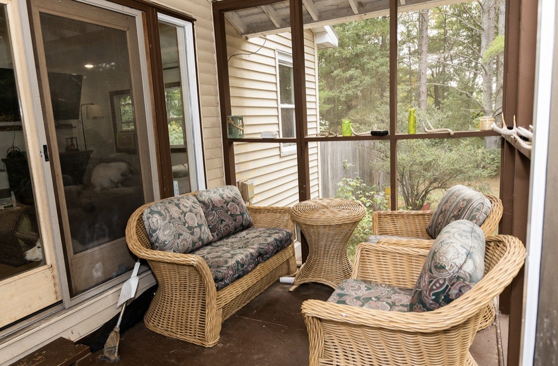 9107 E Beaupre Drive Property Photo 4