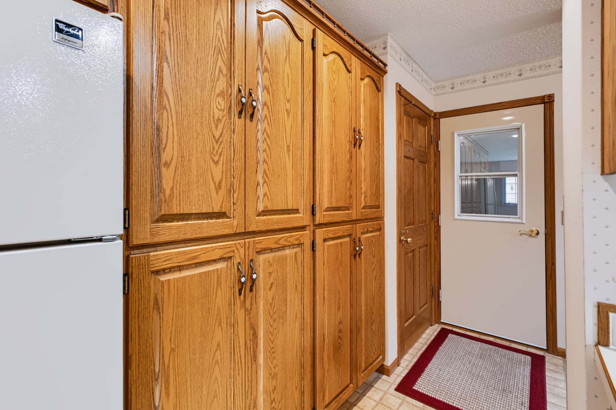 215 Division Street Property Photo 24