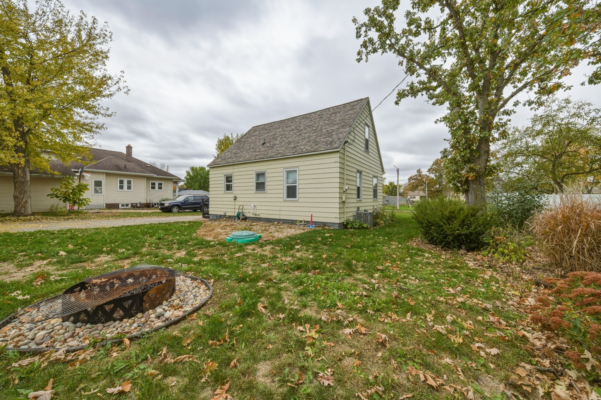 50768 Caroline Street Property Photo 7