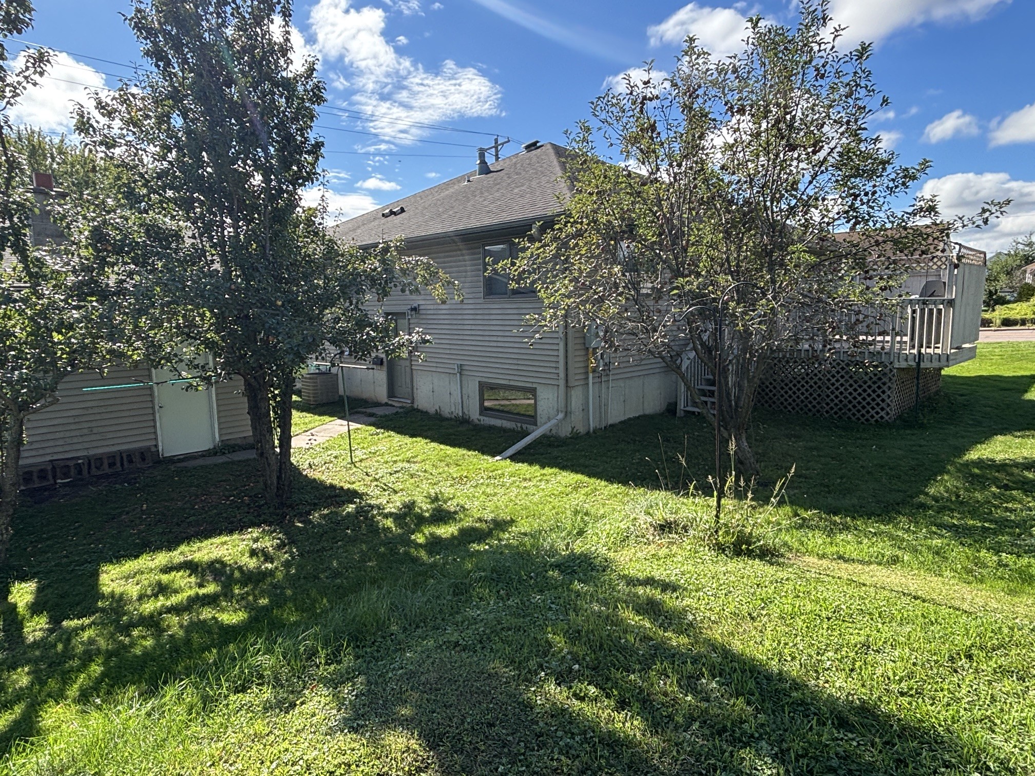 105 N 1st Street Property Photo 16