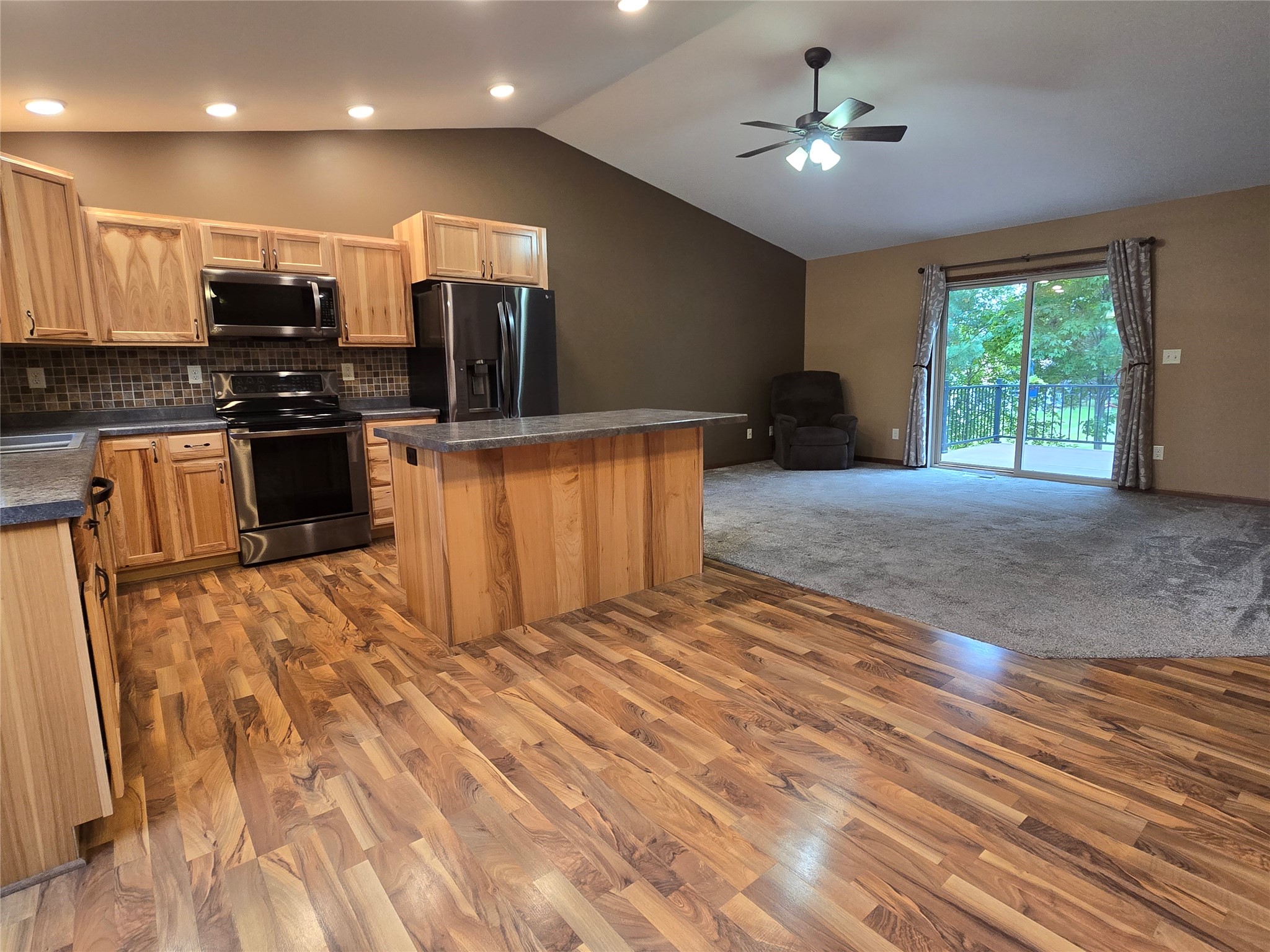 298 Thompson Terrace Drive Property Photo 11