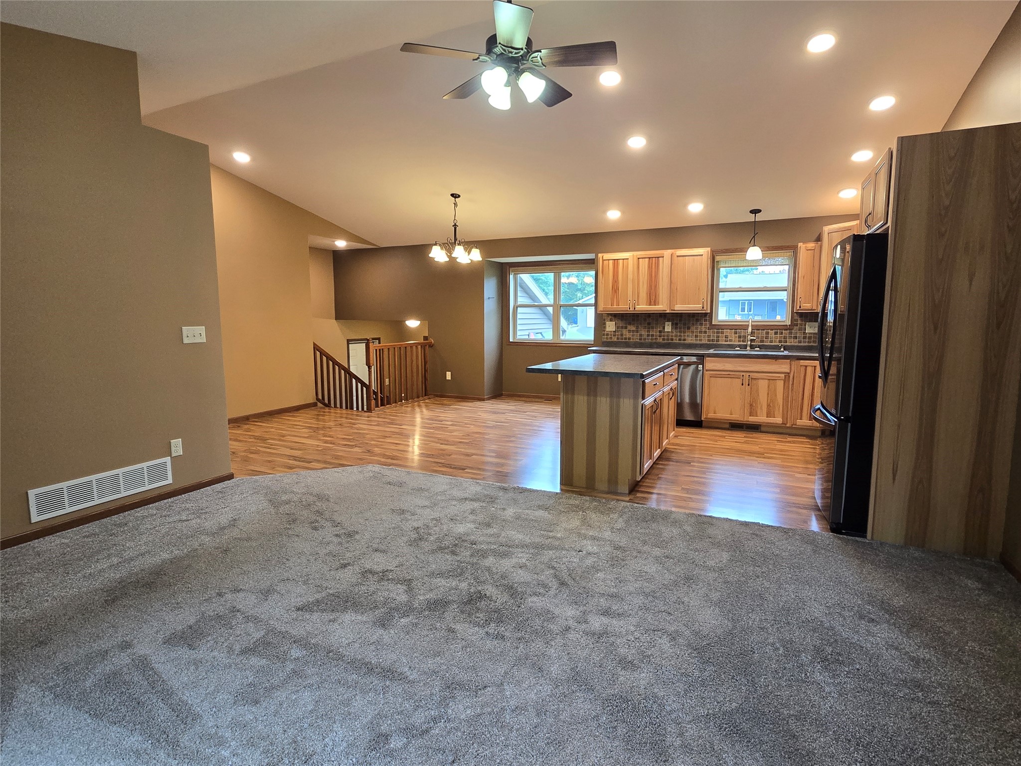 298 Thompson Terrace Drive Property Photo 14
