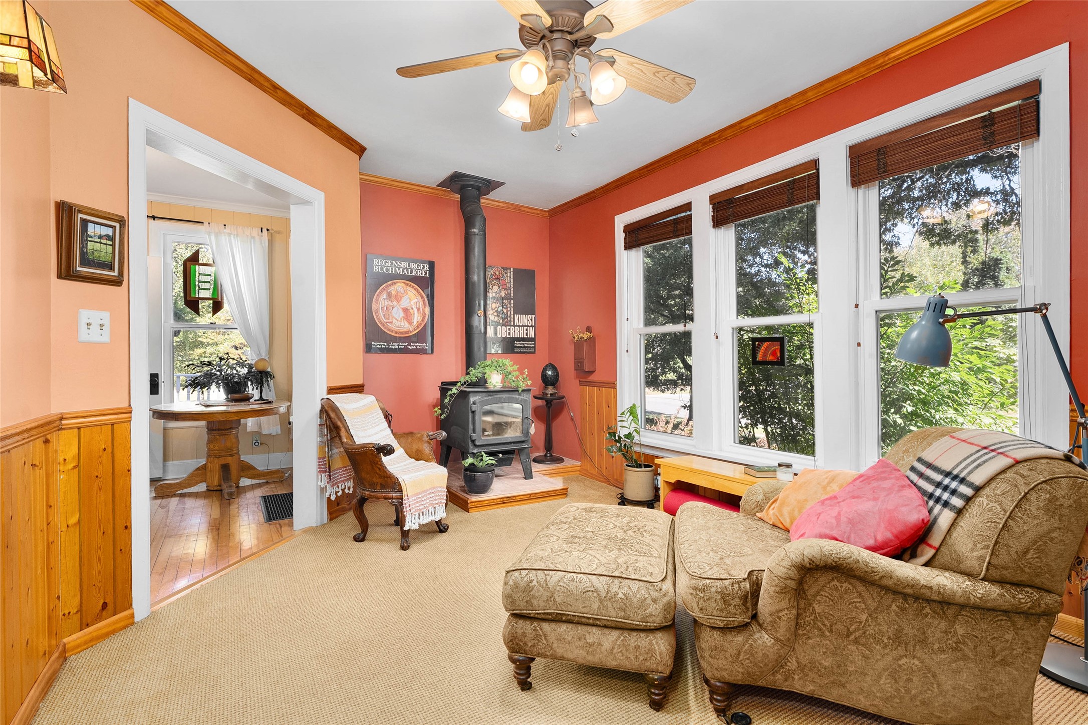525 Summit Avenue Property Photo 11