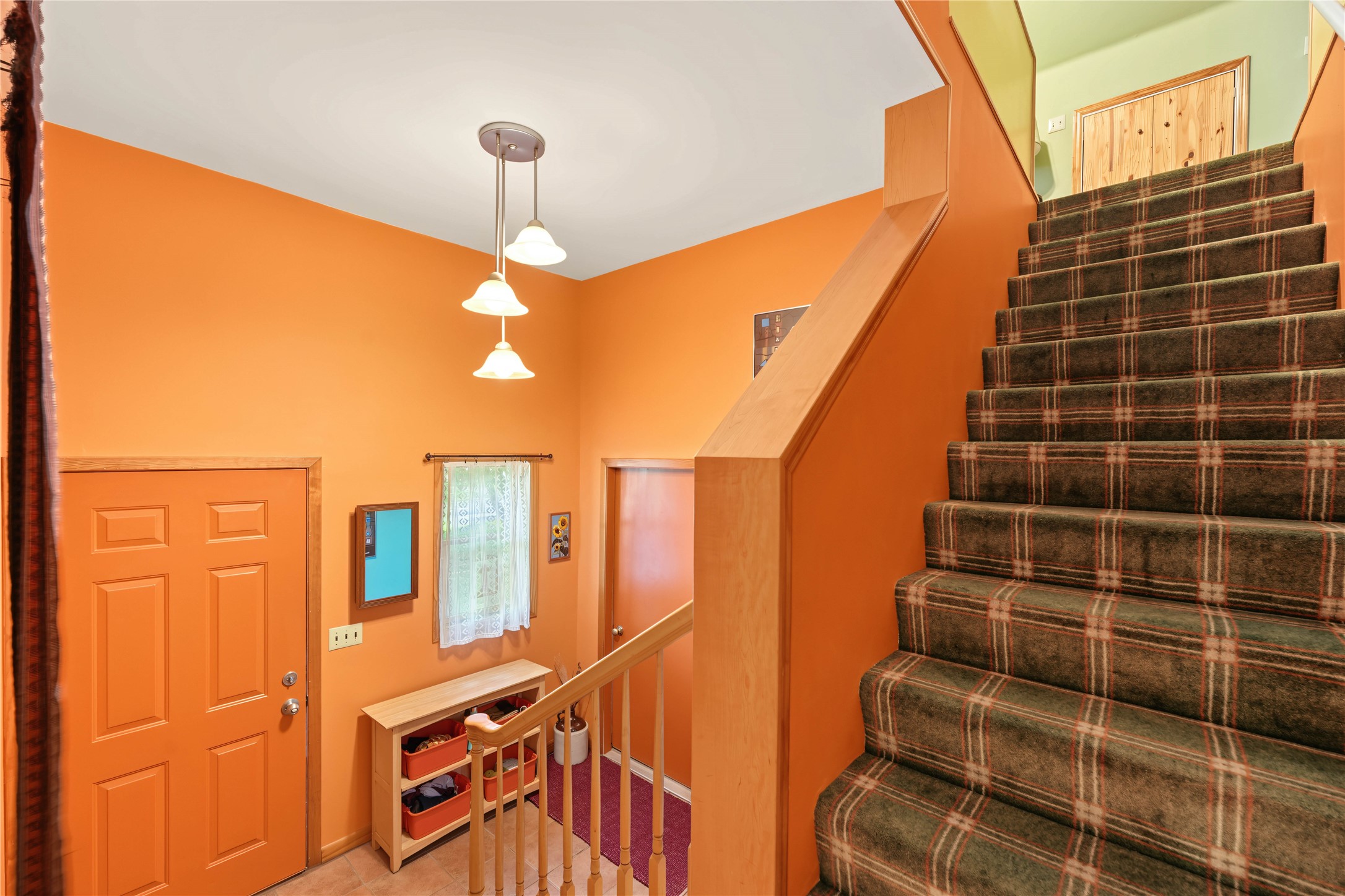 525 Summit Avenue Property Photo 23