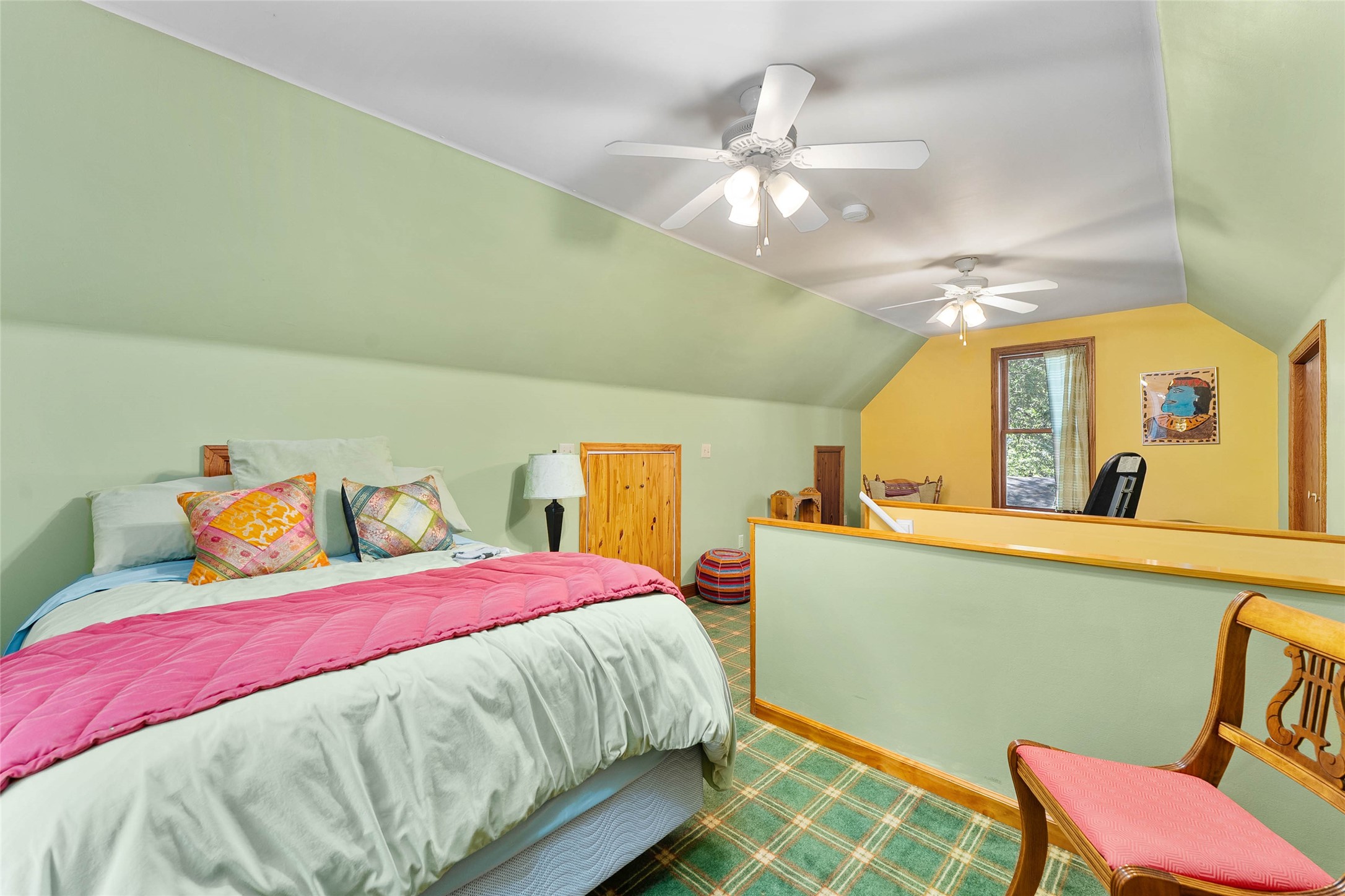 525 Summit Avenue Property Photo 27
