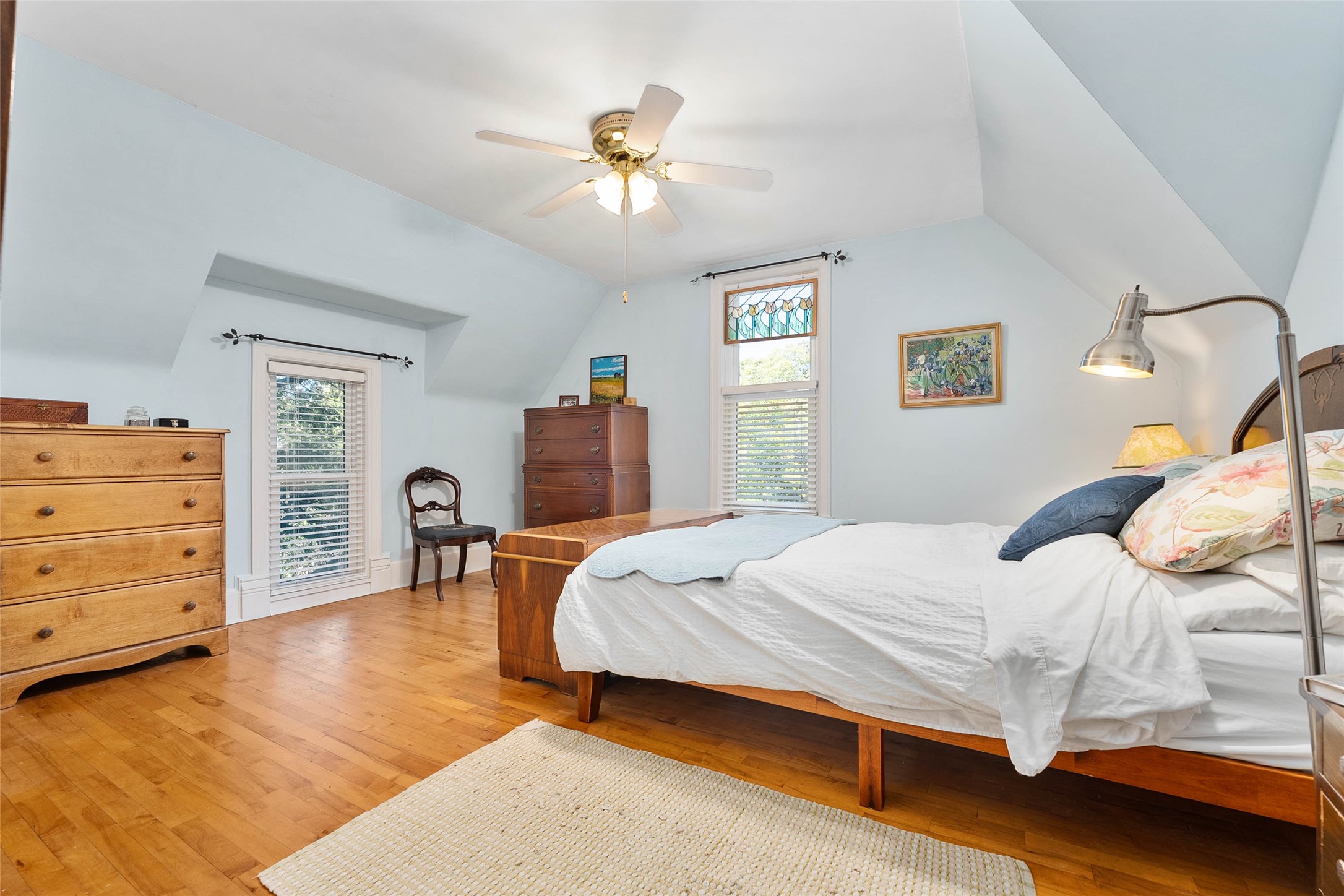 525 Summit Avenue Property Photo 30