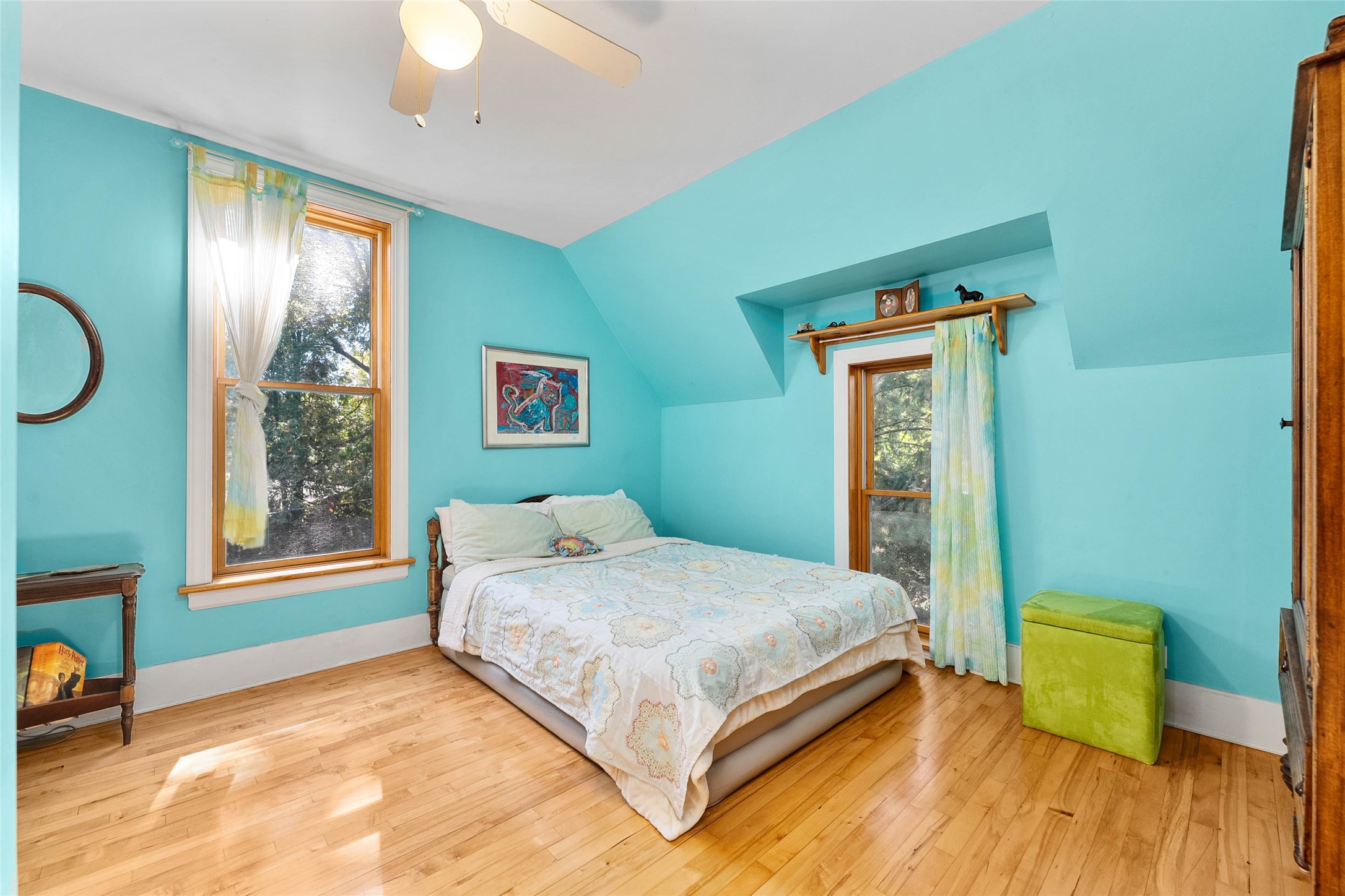 525 Summit Avenue Property Photo 32