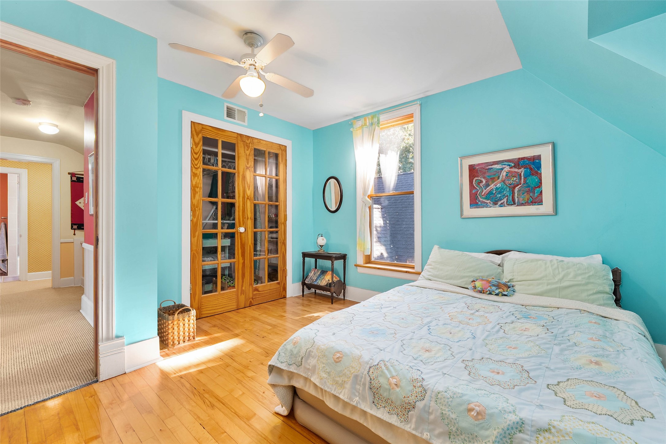 525 Summit Avenue Property Photo 33