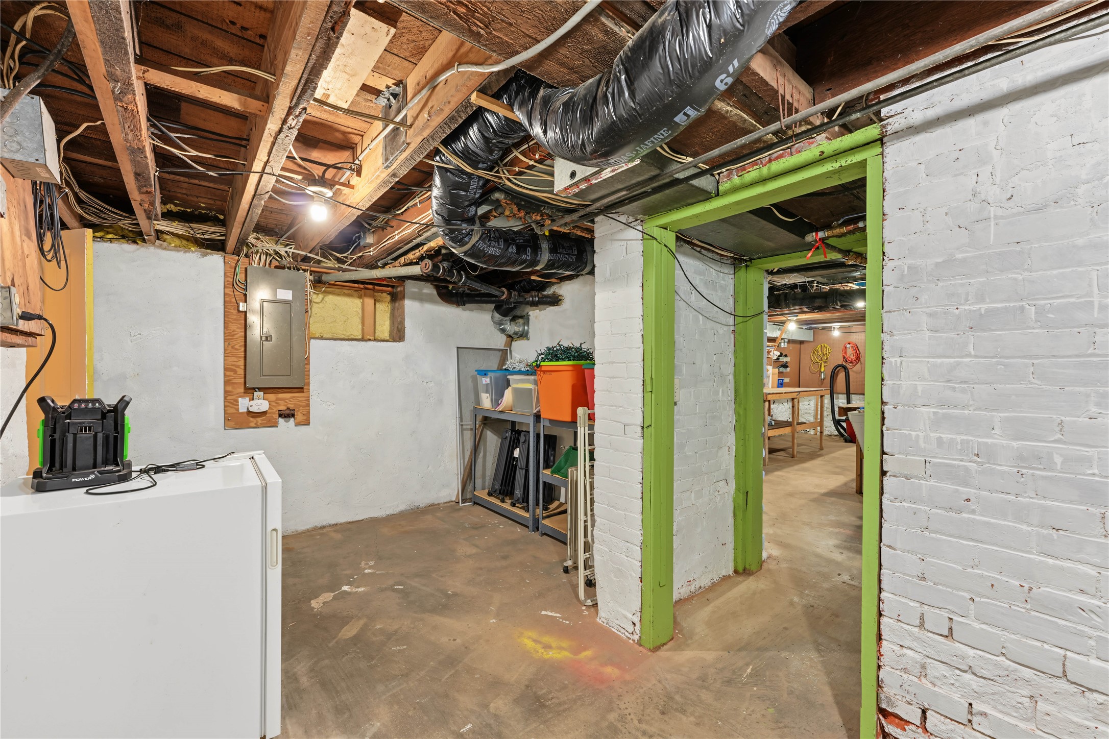 525 Summit Avenue Property Photo 39