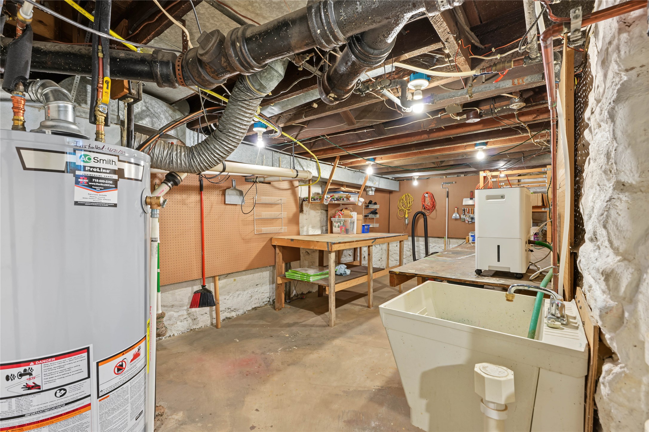 525 Summit Avenue Property Photo 40