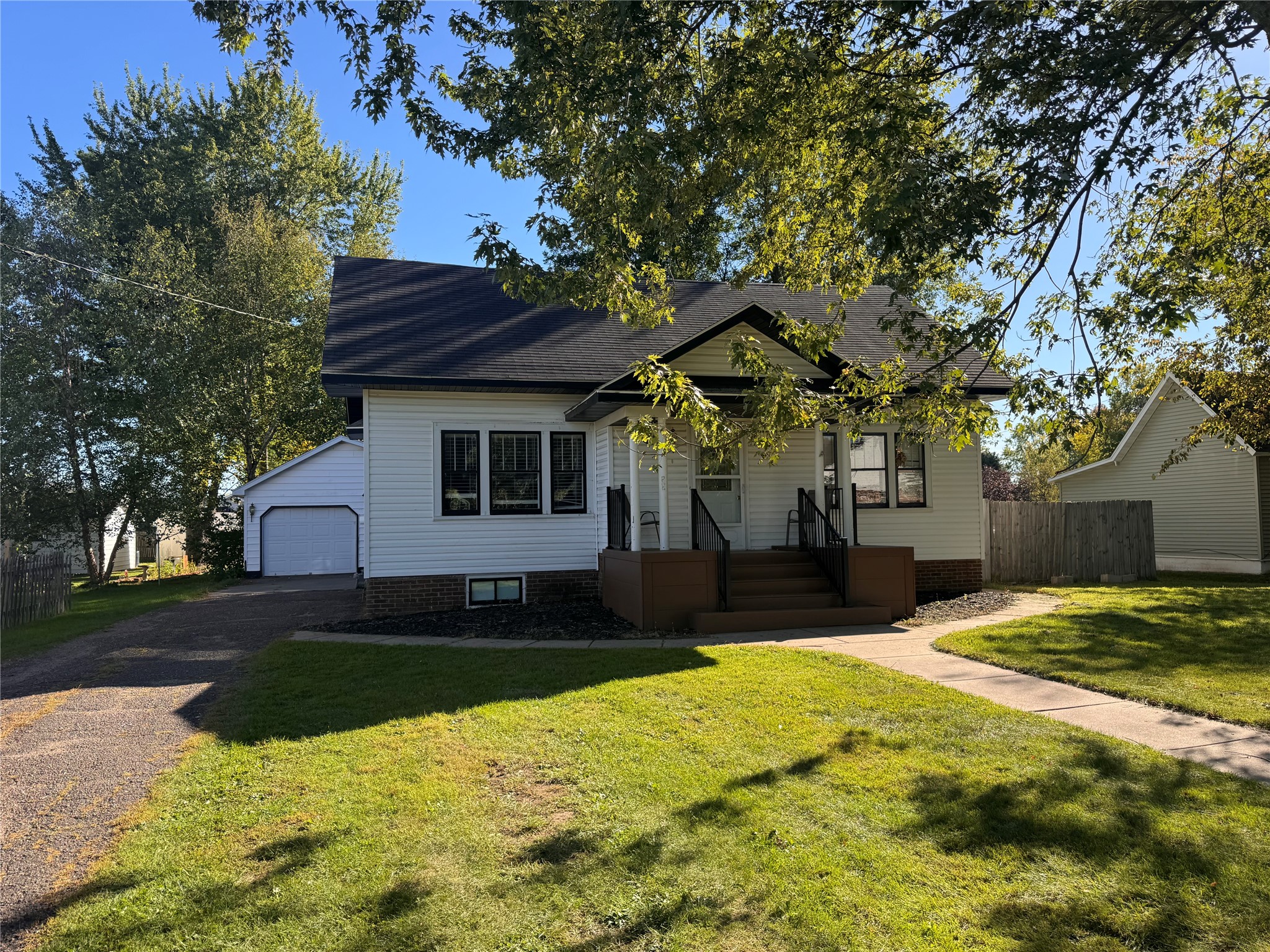 304 Wisconsin Avenue Property Photo 1