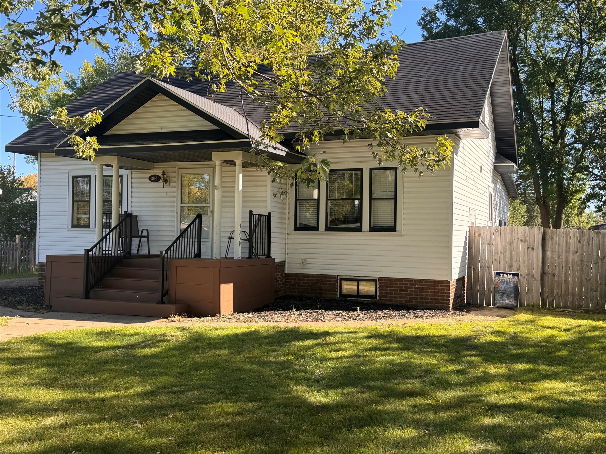 304 Wisconsin Avenue Property Photo 2