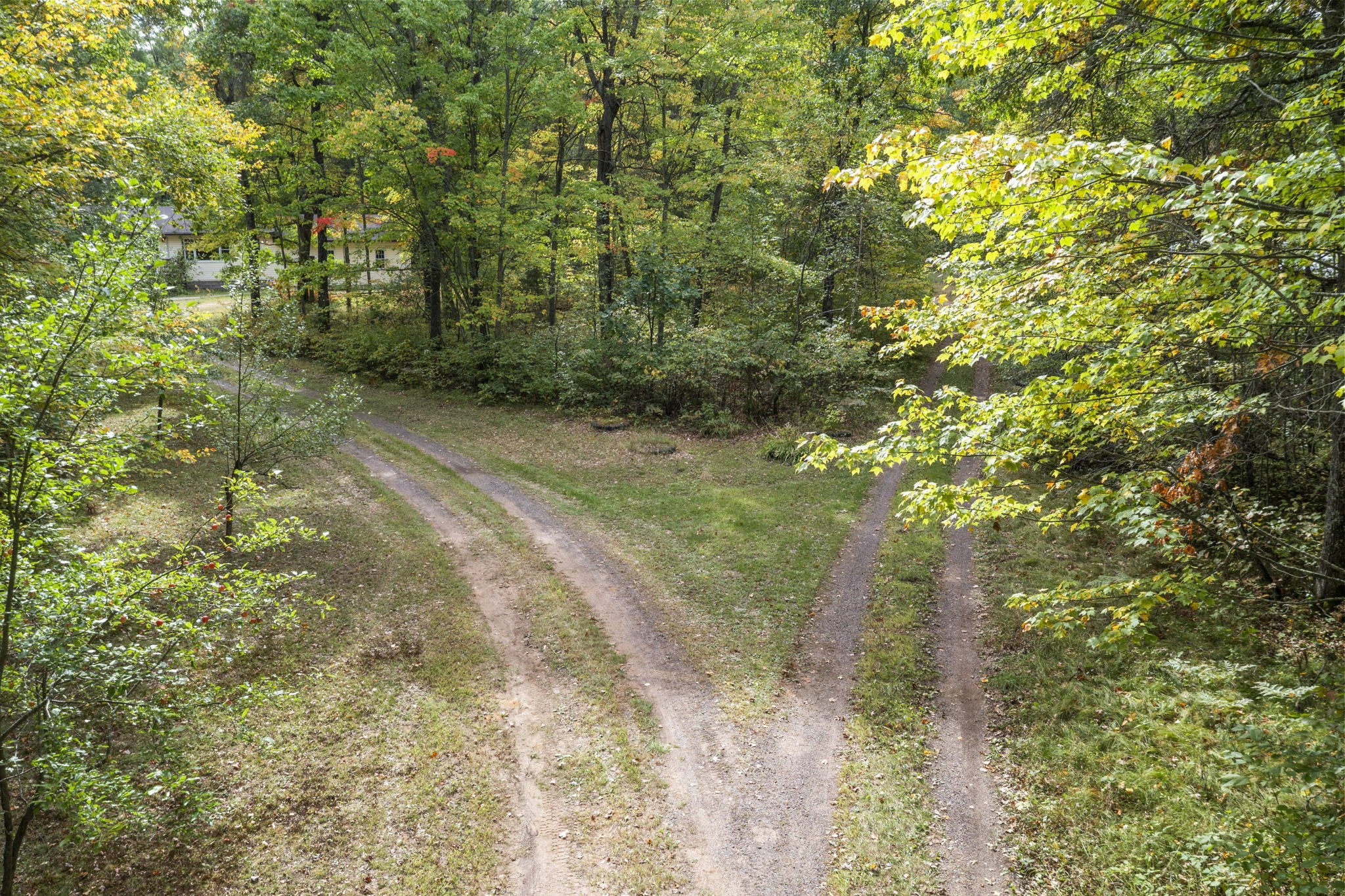 26557 Helsene Road Property Photo 8