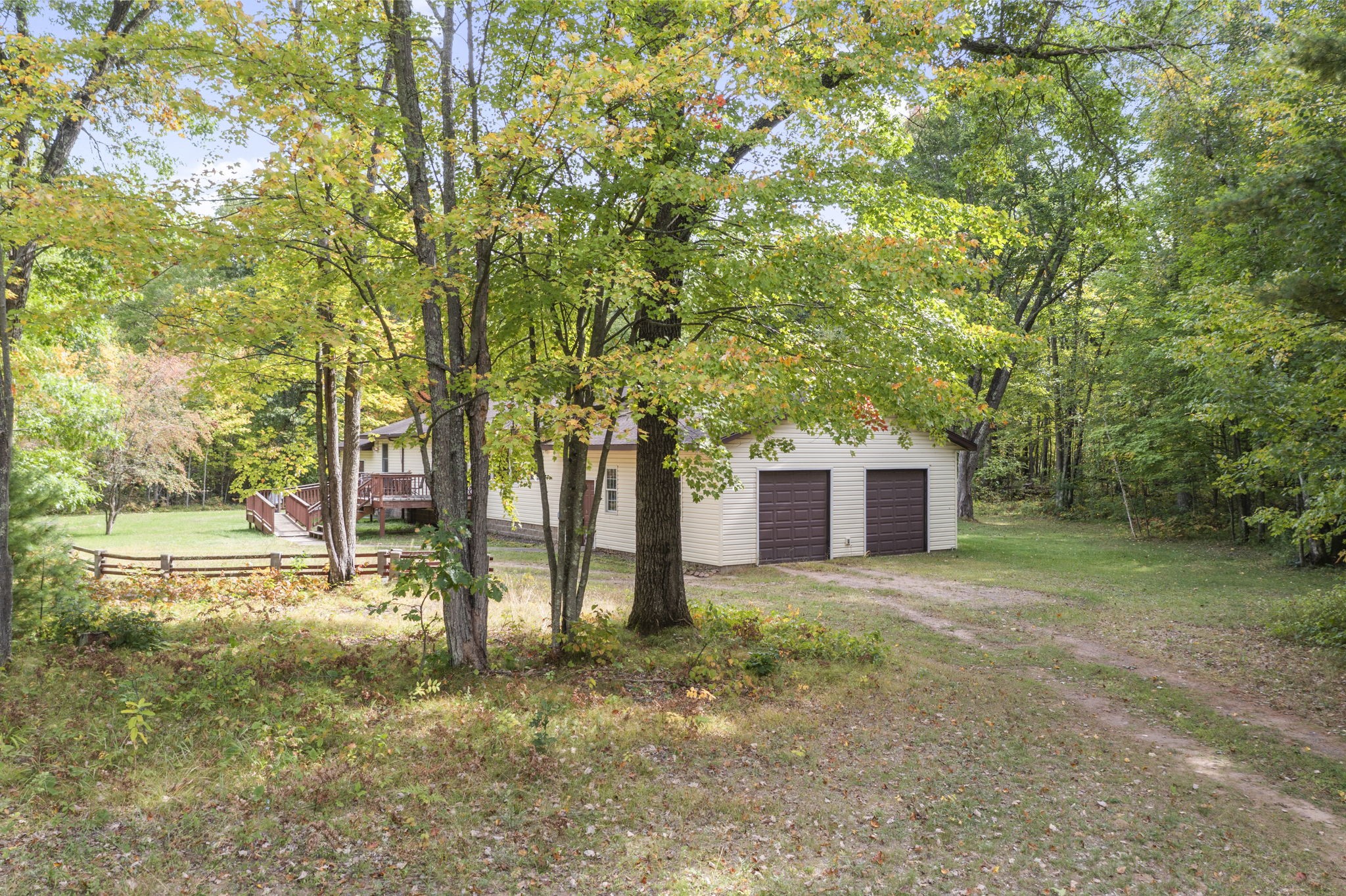 26557 Helsene Road Property Photo 9