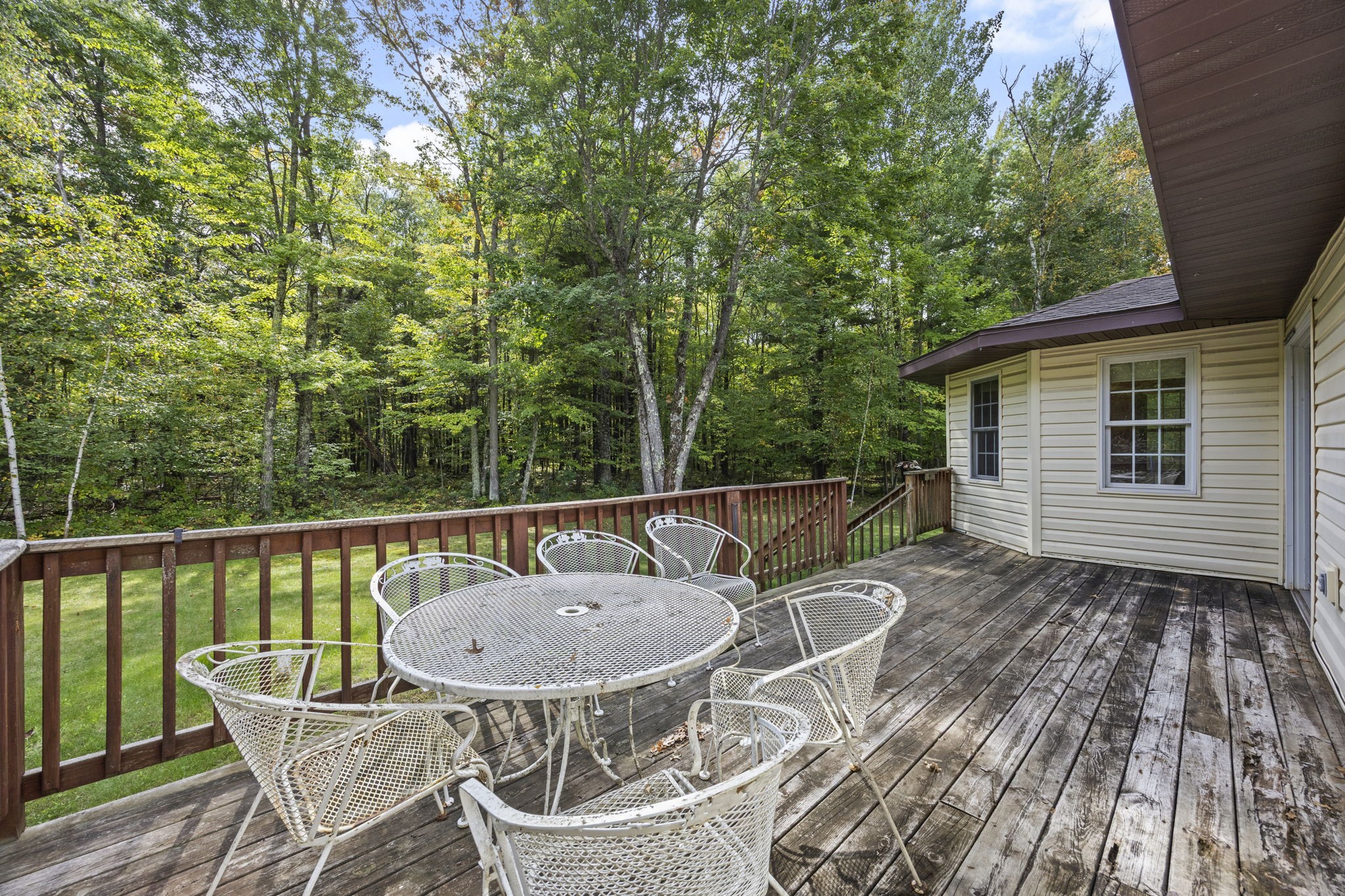 26557 Helsene Road Property Photo 10