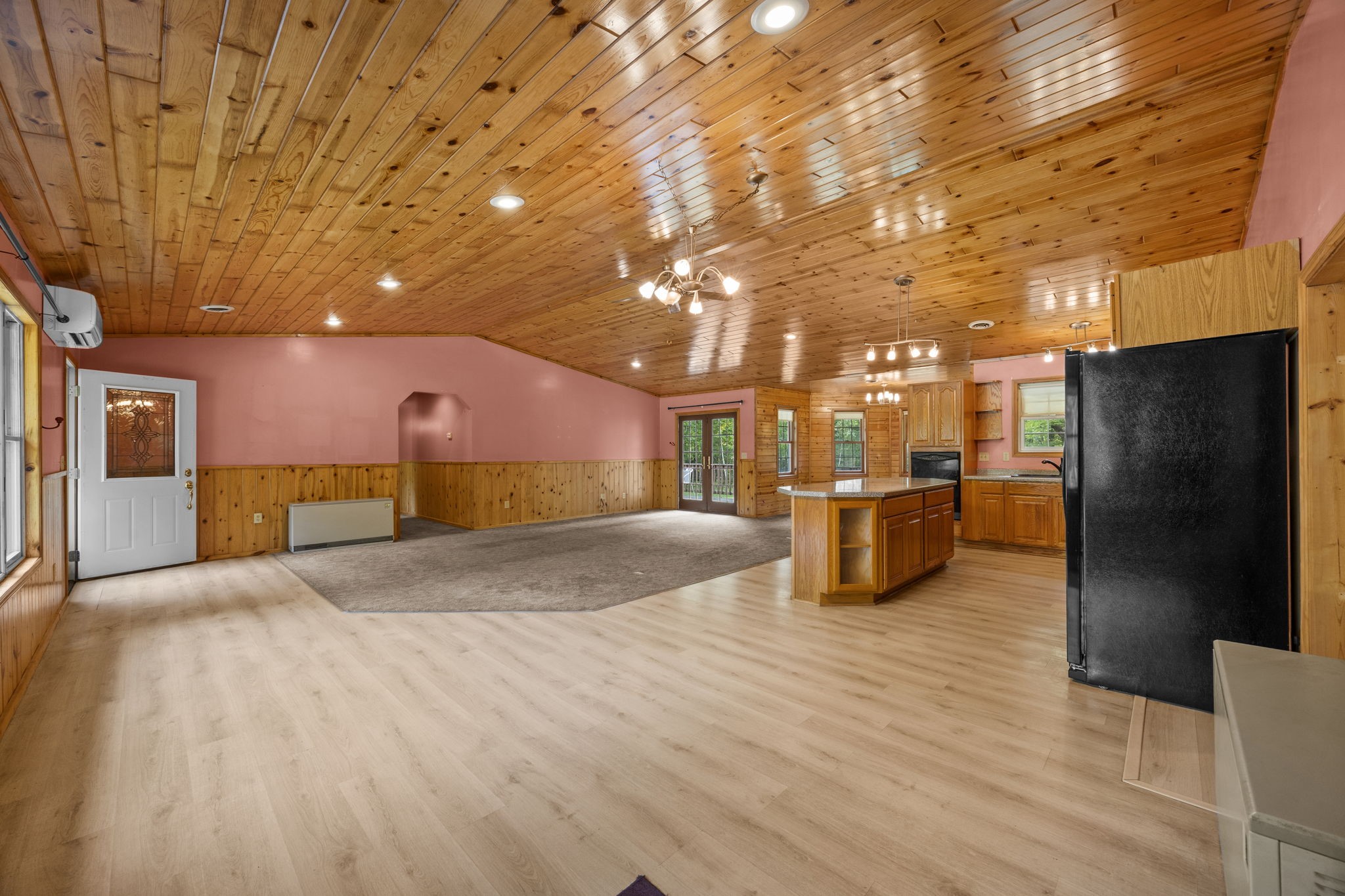 26557 Helsene Road Property Photo 15