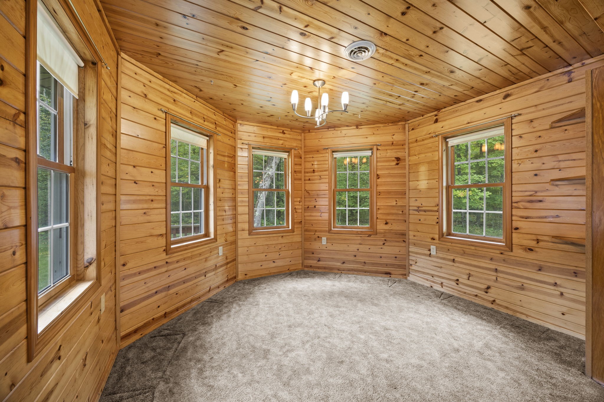 26557 Helsene Road Property Photo 20