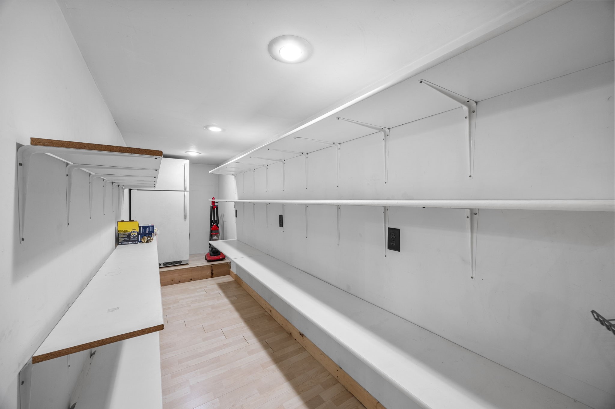 26557 Helsene Road Property Photo 27