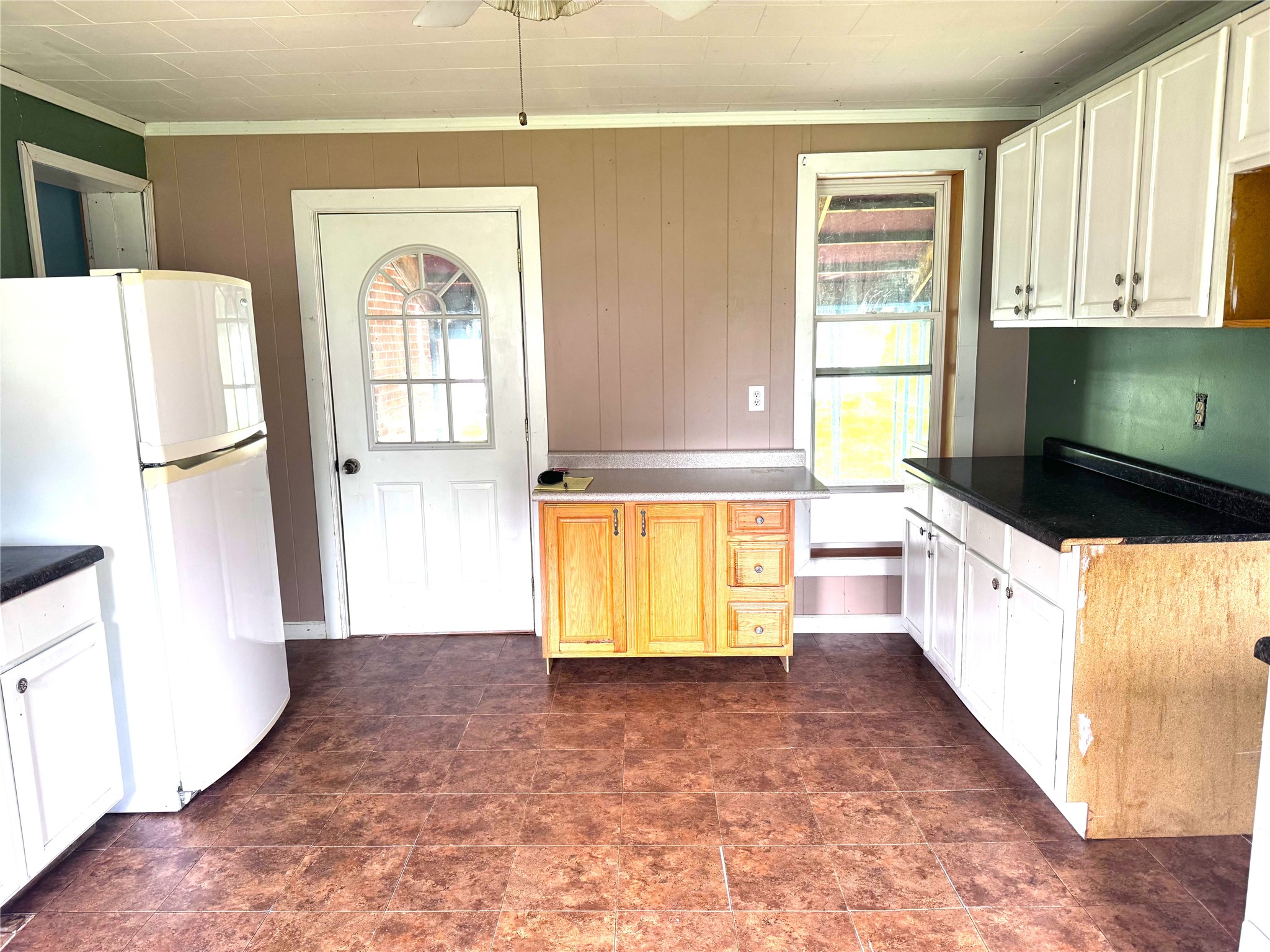 35717 4th Street Property Photo 9
