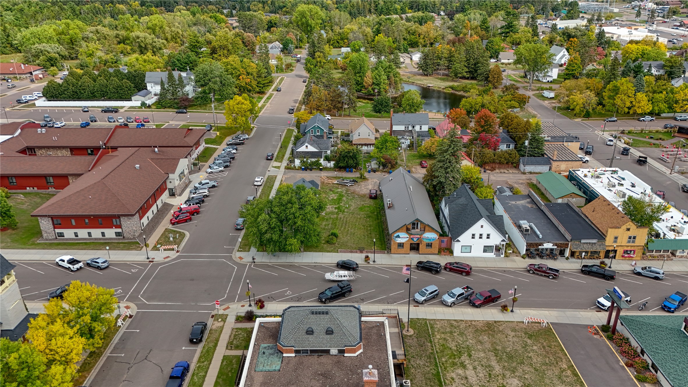 10596 Main Street Property Photo 6