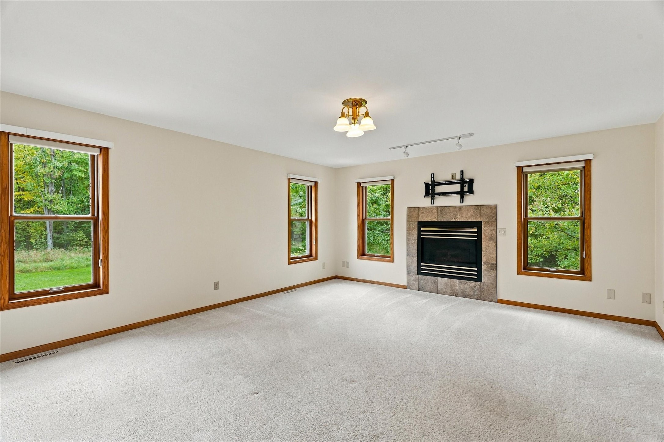 120857 Mcmillan Street Property Photo 33