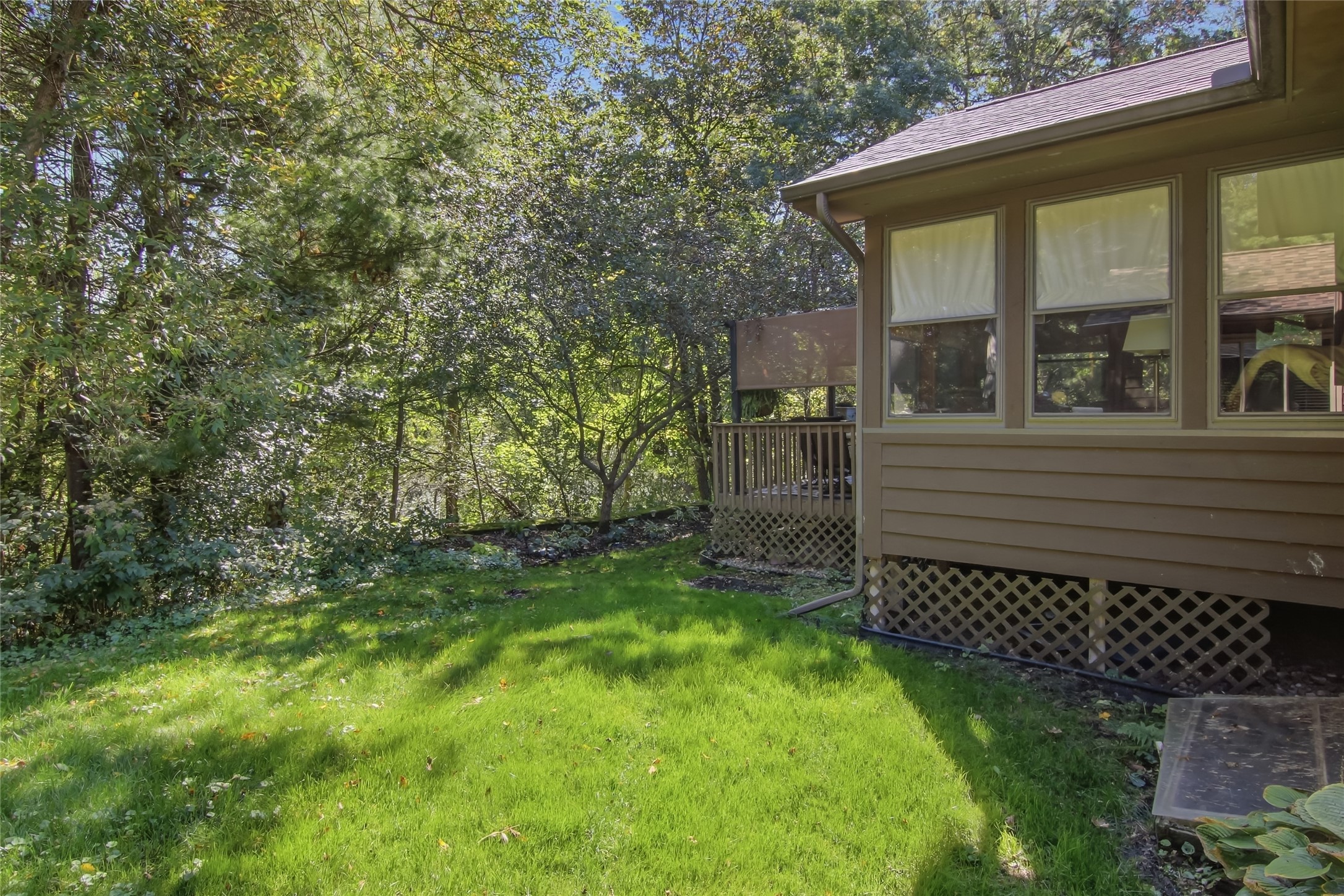 903 Woodglen Court Property Photo 35