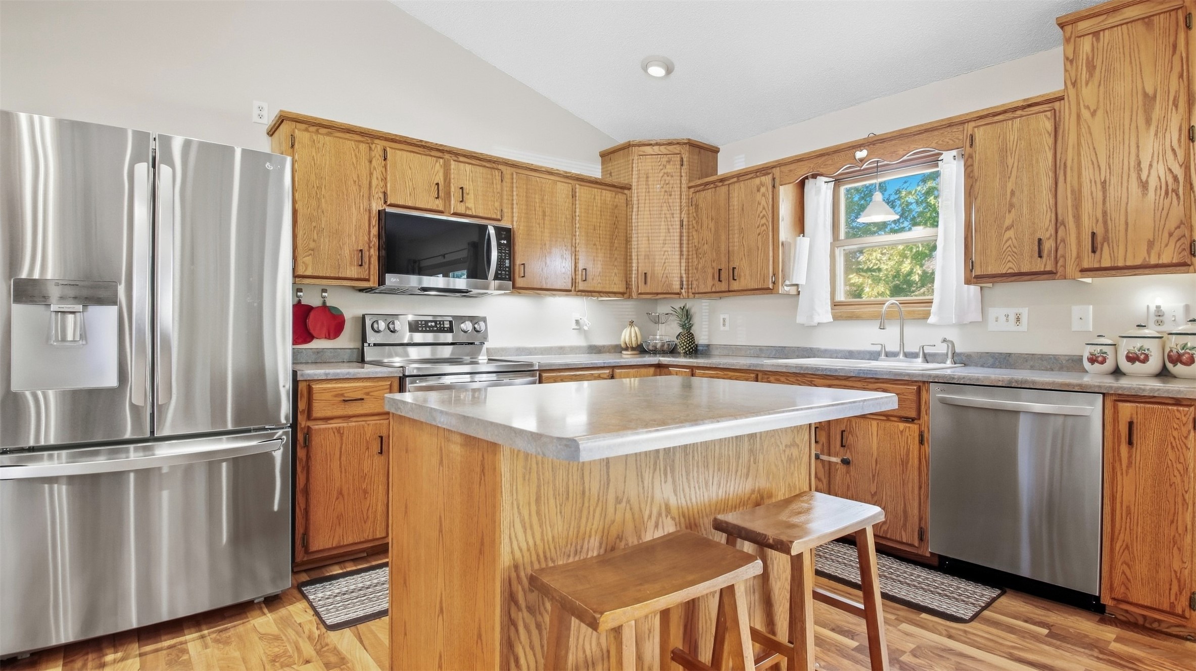 211 Pederson Drive Property Photo 13
