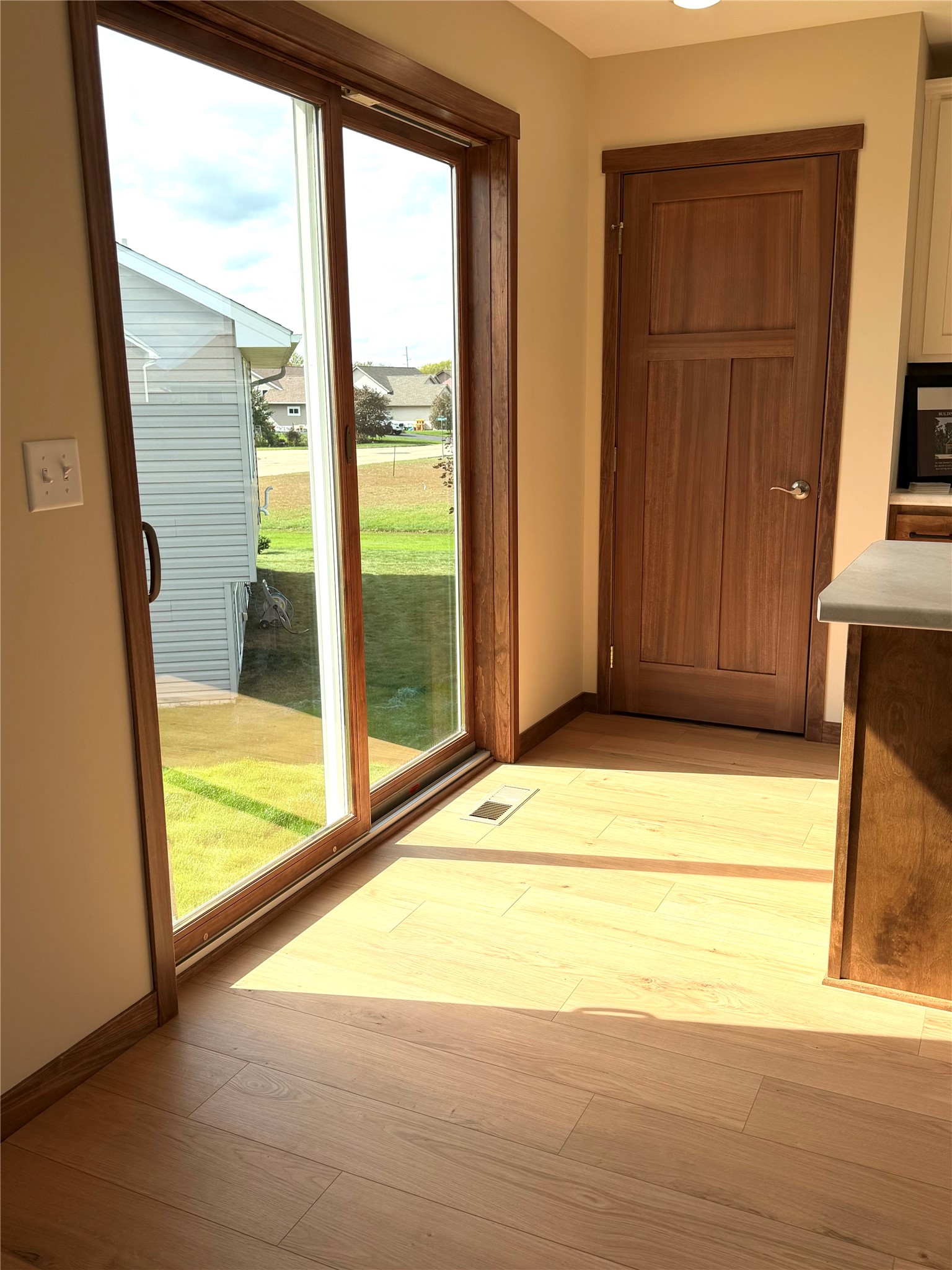 1825 Cypress Trail Property Photo 7