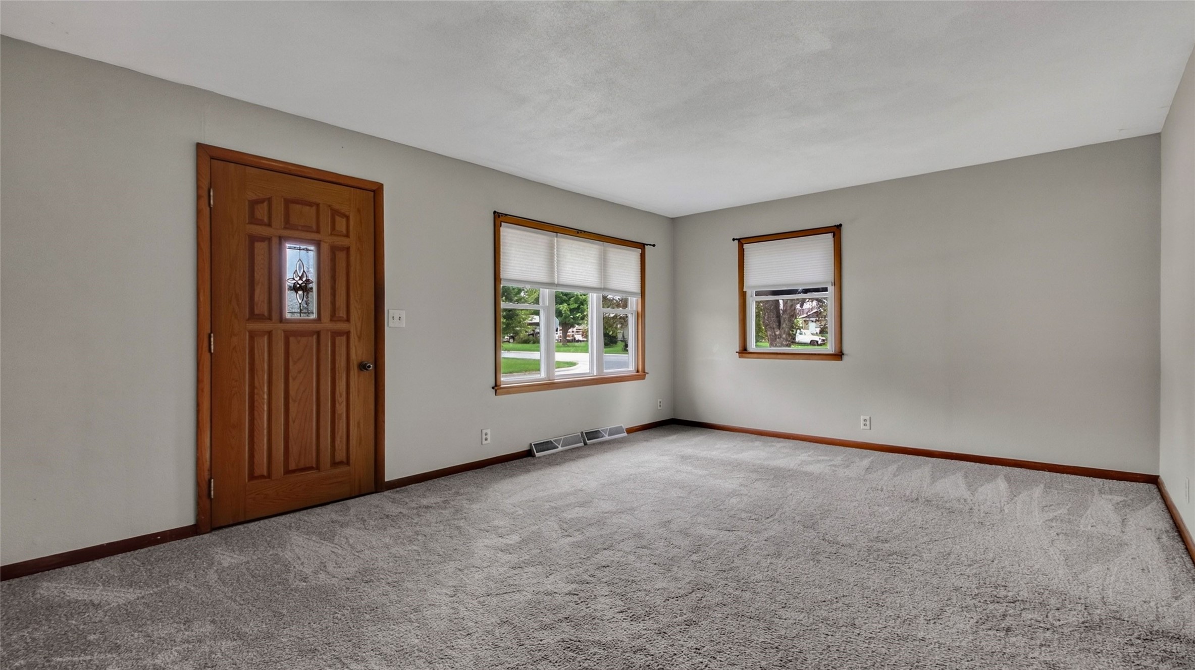 126 S Park Road Property Photo 5