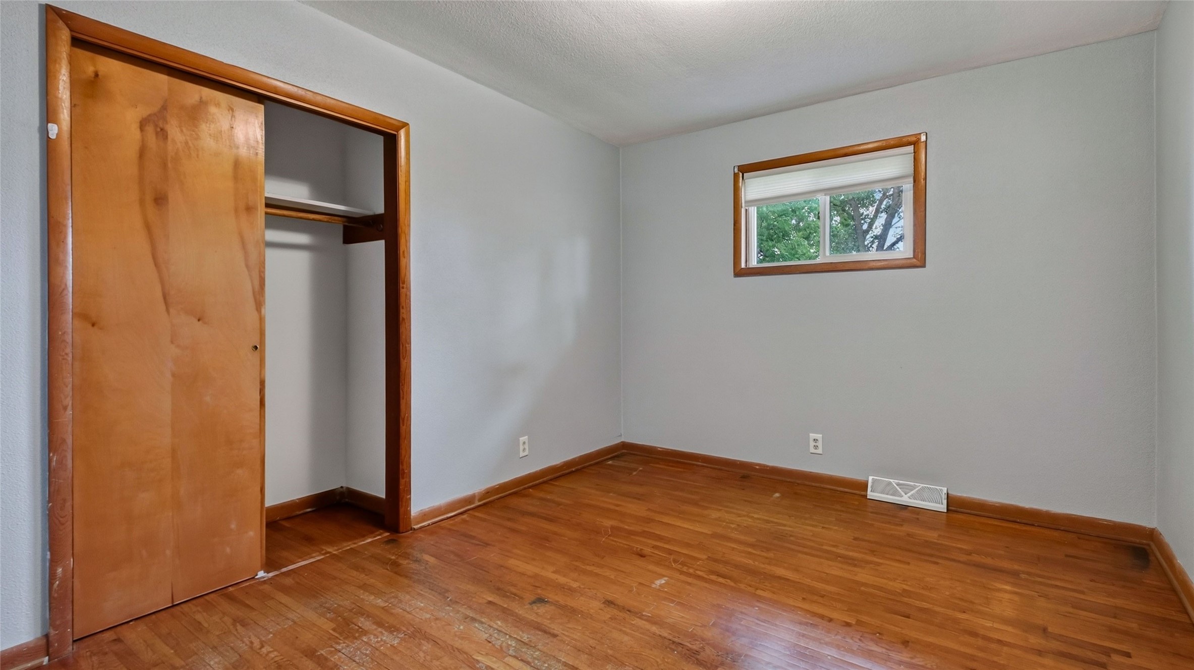126 S Park Road Property Photo 8