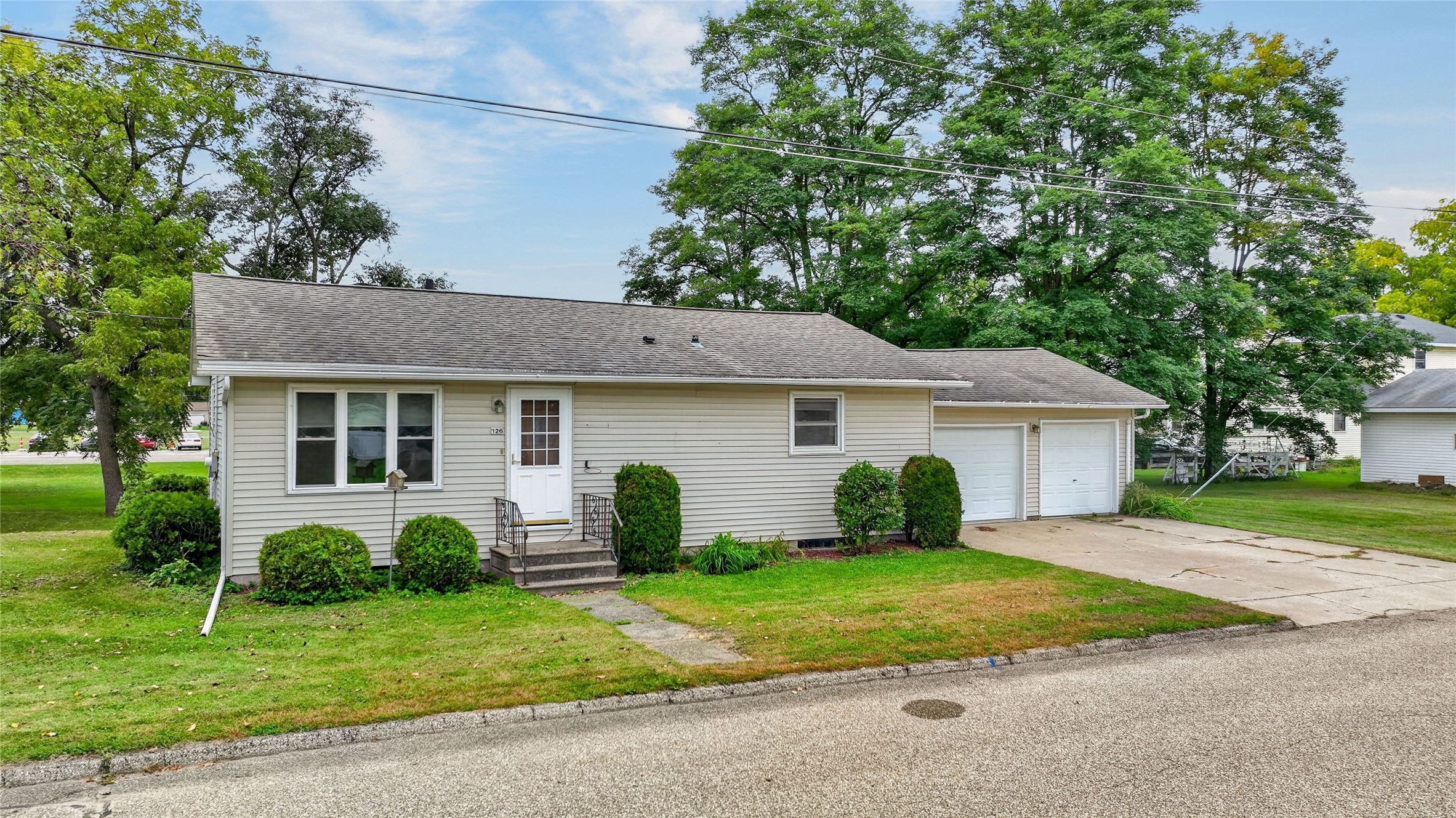 126 S Park Road Property Photo 18