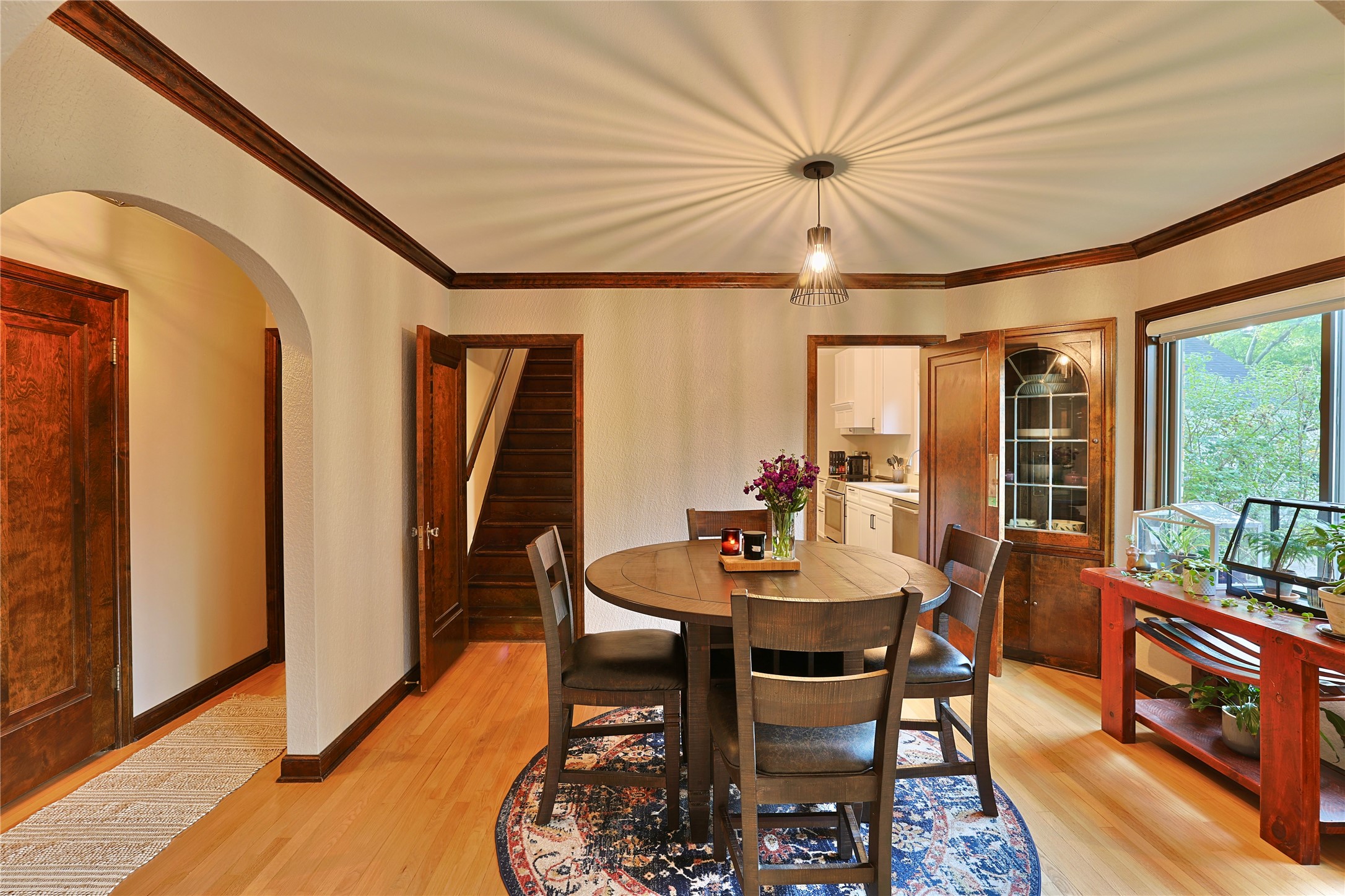 1627 Rust Street Property Photo 8
