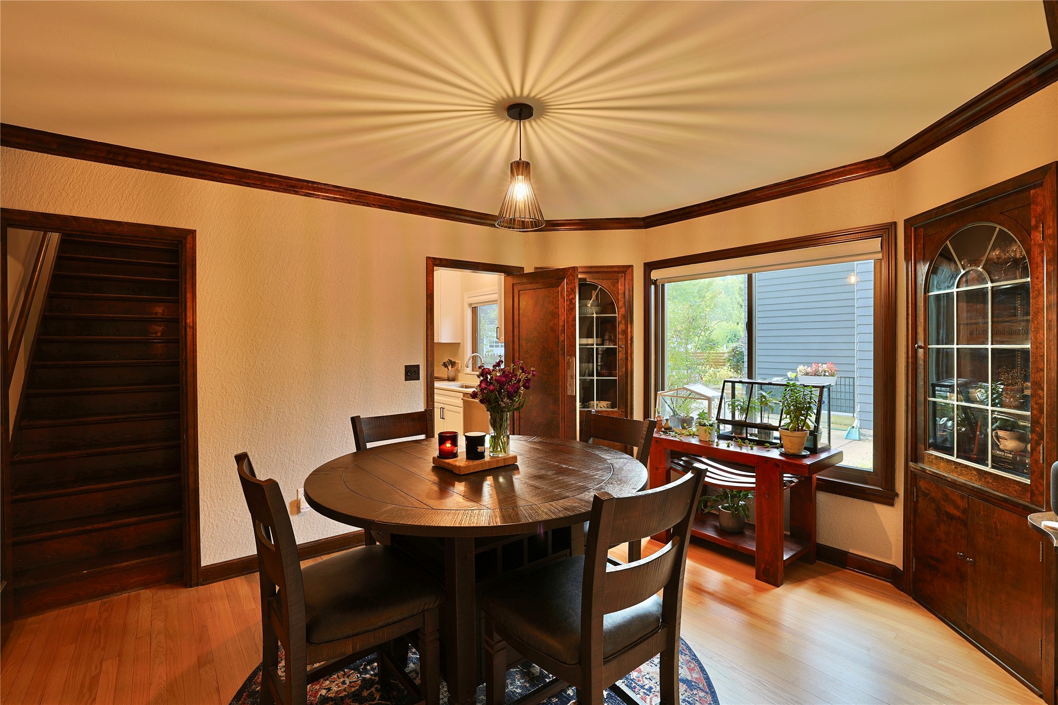 1627 Rust Street Property Photo 11