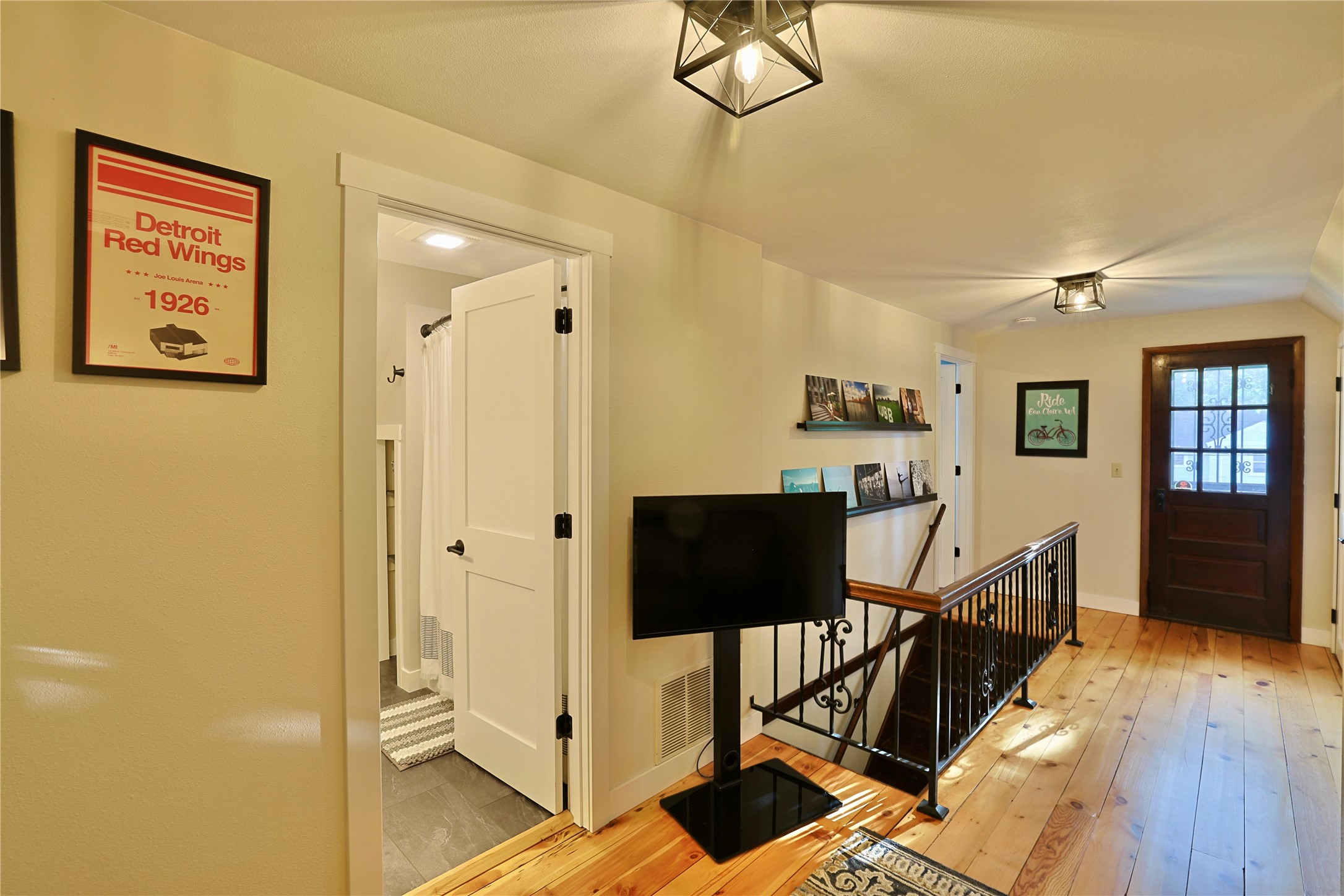 1627 Rust Street Property Photo 25